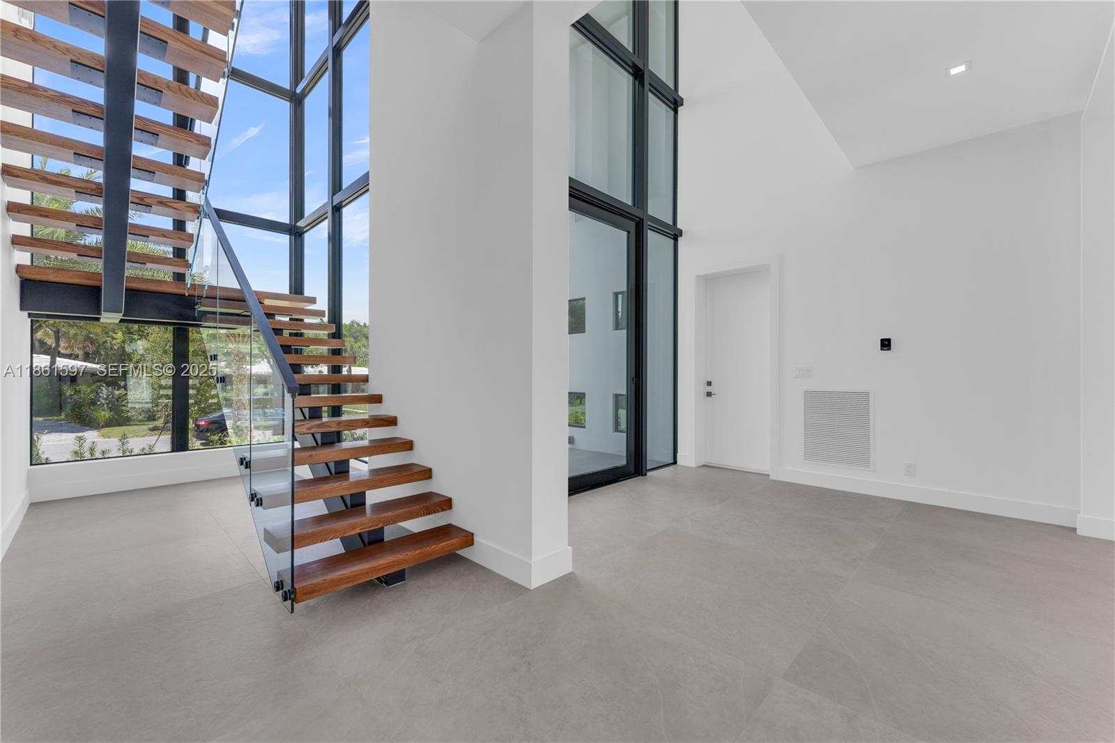 3205 Leigh Rd Pompano Beach, FL 33062