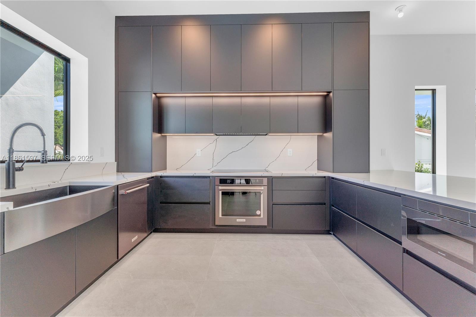 3205 Leigh Rd Pompano Beach, FL 33062