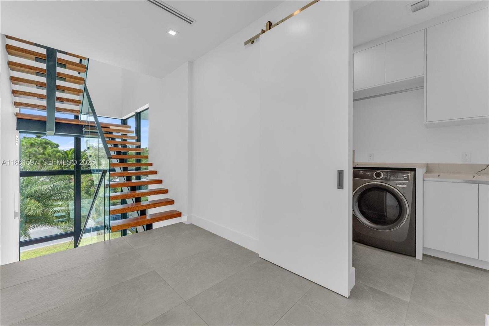 3205 Leigh Rd Pompano Beach, FL 33062