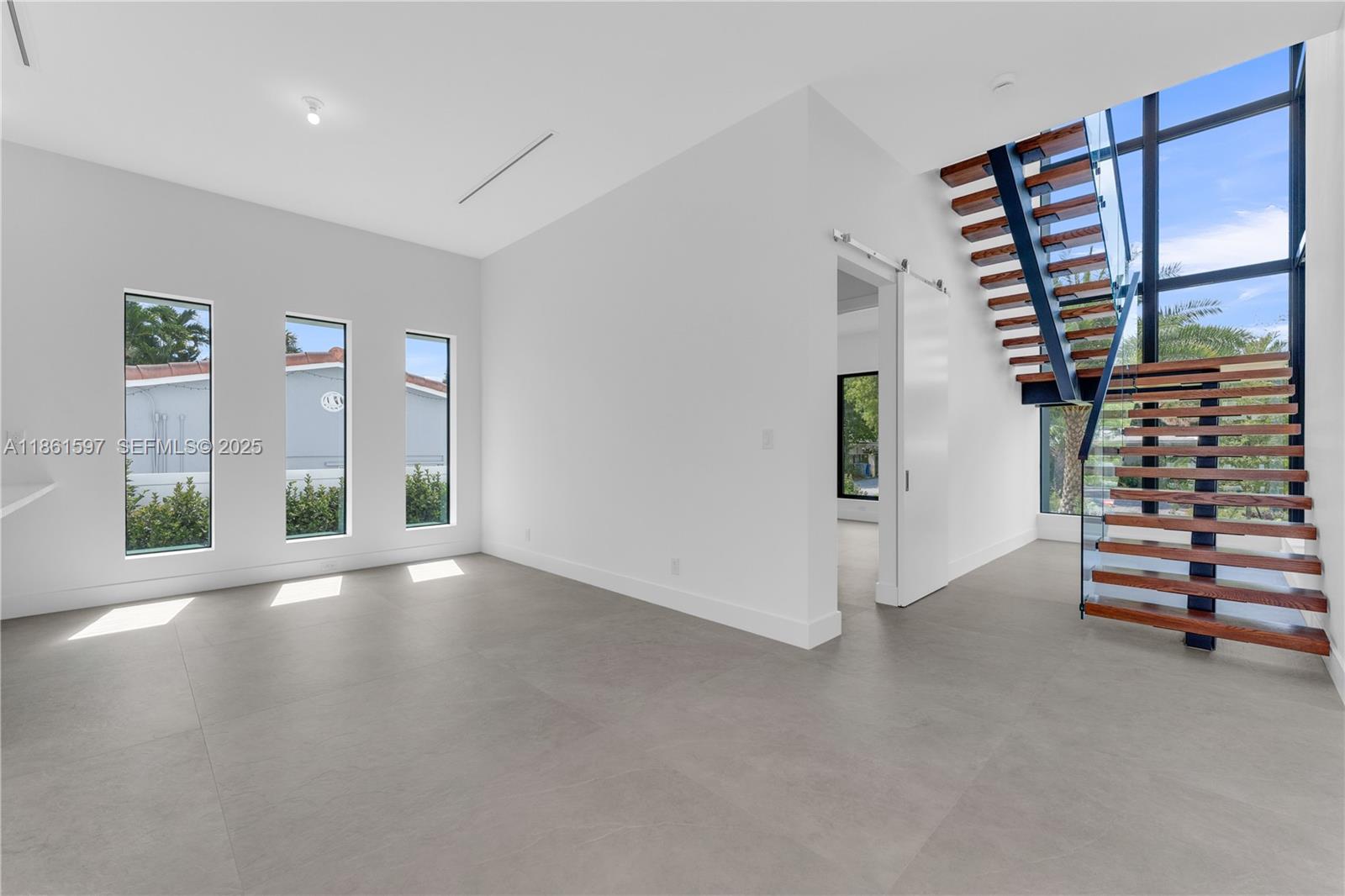 3205 Leigh Rd Pompano Beach, FL 33062