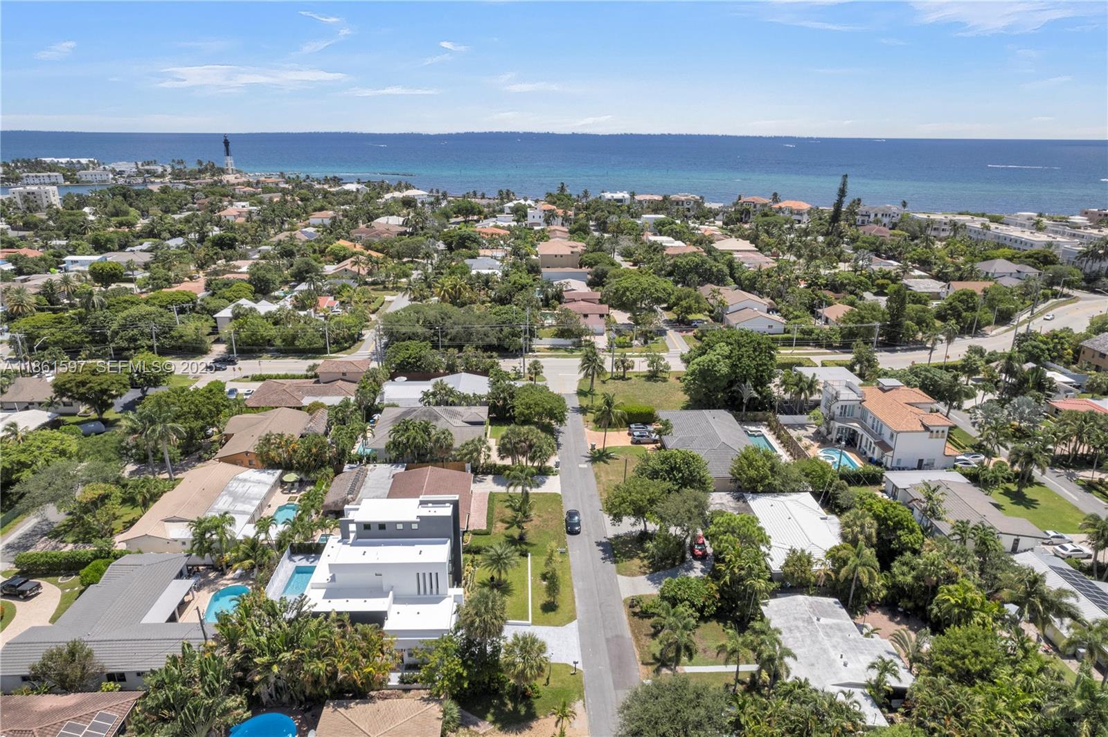 3205 Leigh Rd Pompano Beach, FL 33062