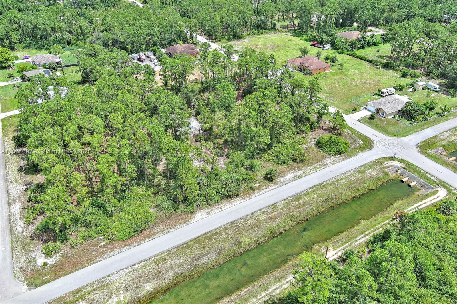 1102 W 16th St Lehigh Acres, FL 33972