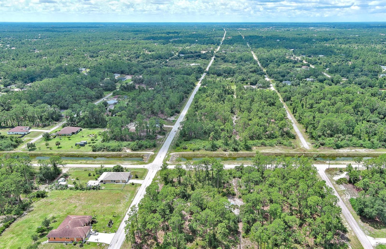 1102 W 16th St Lehigh Acres, FL 33972