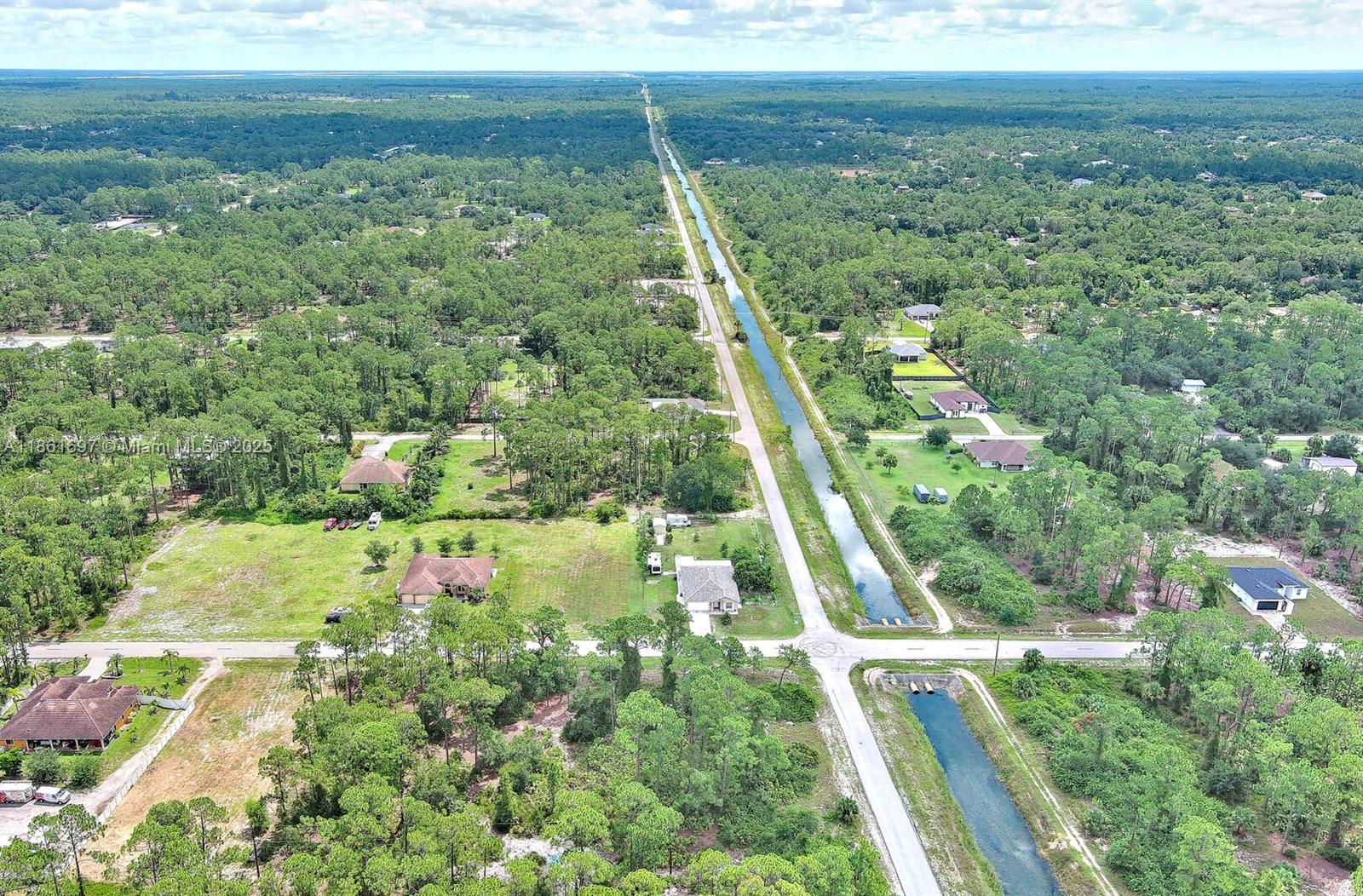 1102 W 16th St Lehigh Acres, FL 33972