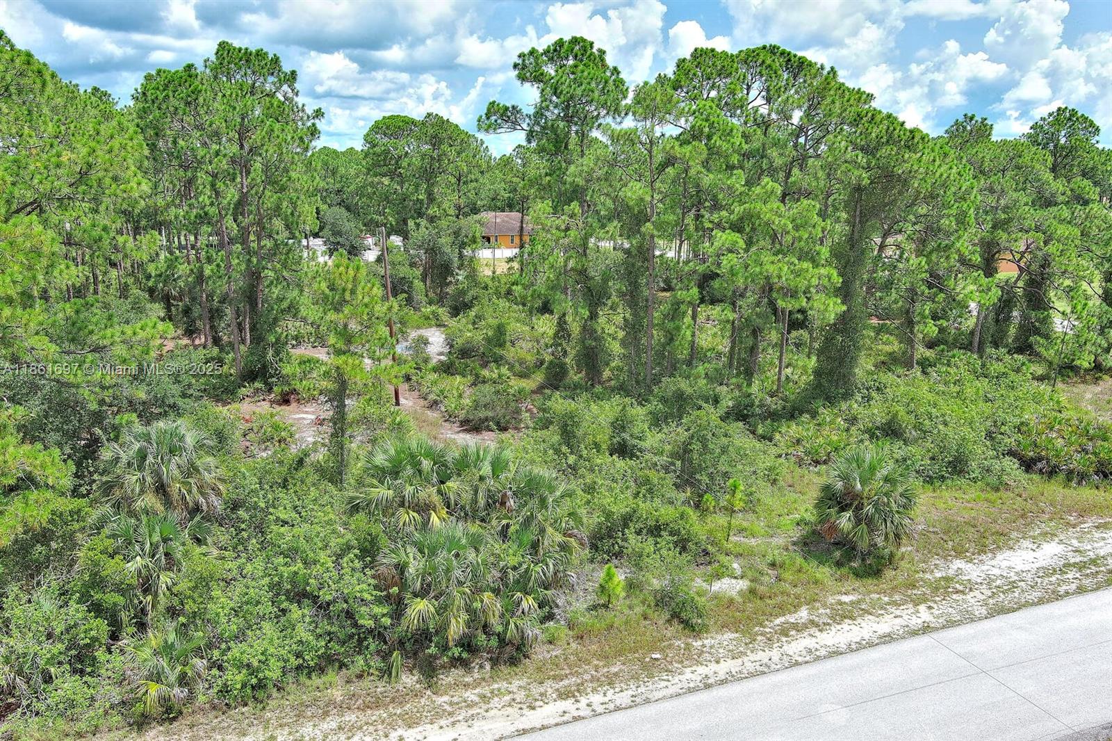 1102 W 16th St Lehigh Acres, FL 33972