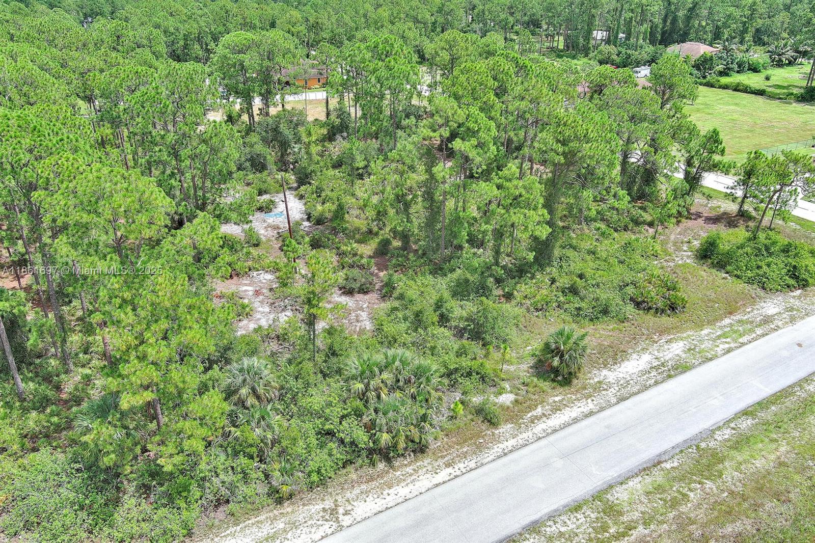 1102 W 16th St Lehigh Acres, FL 33972