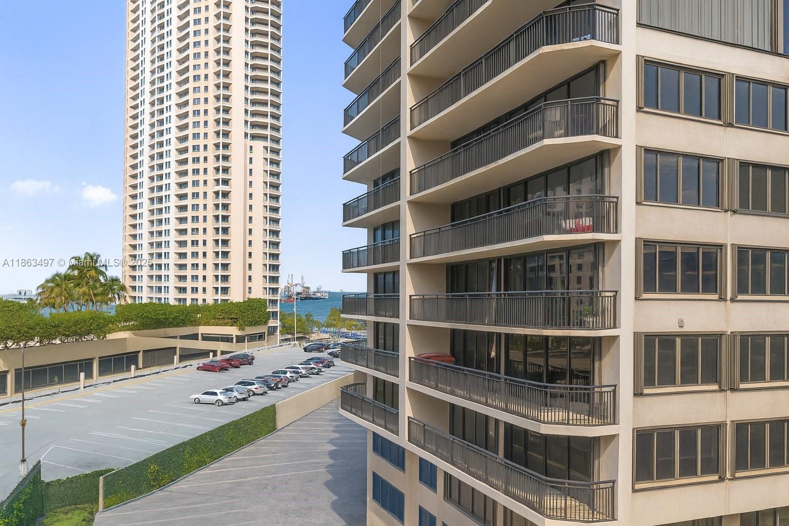 image Brickell Key Ii24