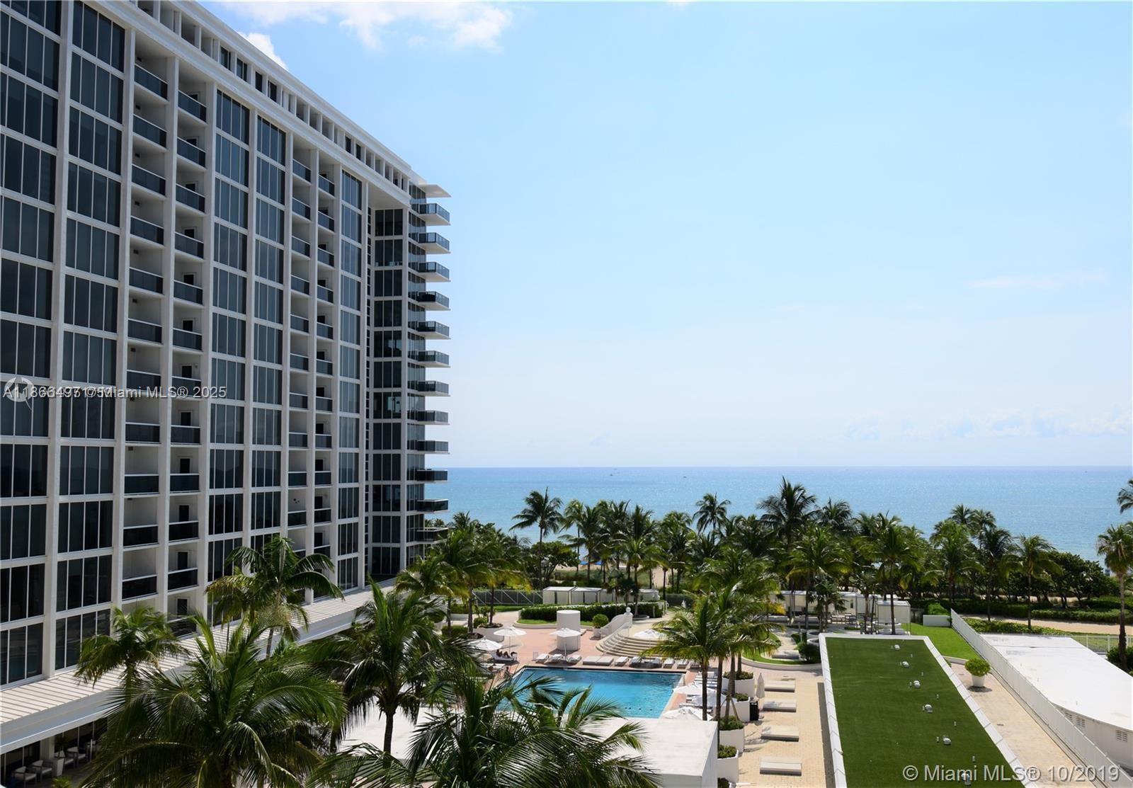 10275 Collins Ave #521