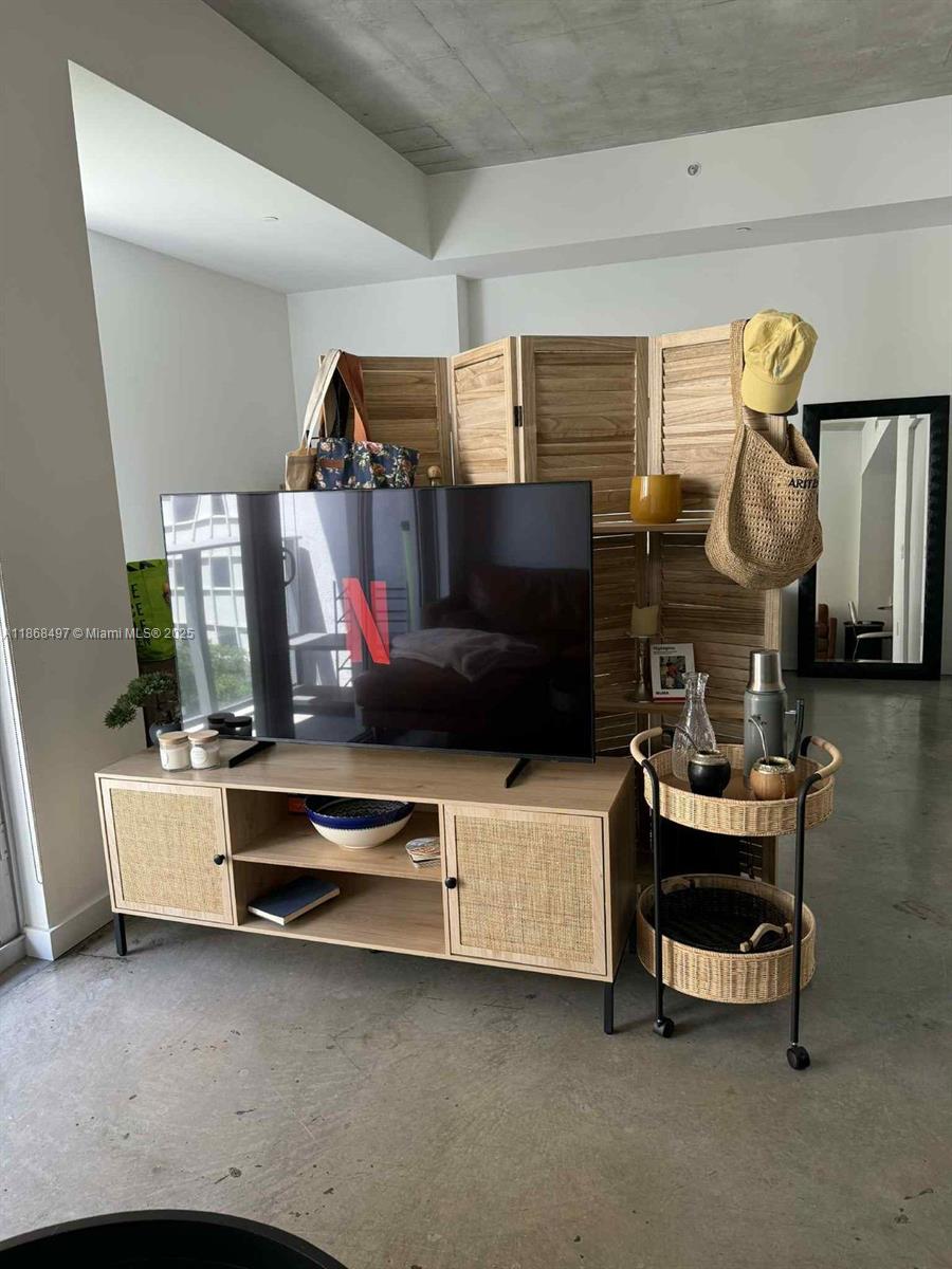 image Centro Condominium5