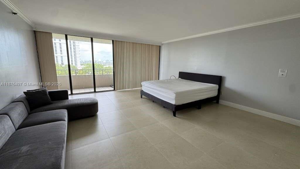 11113 Biscayne Blvd #552