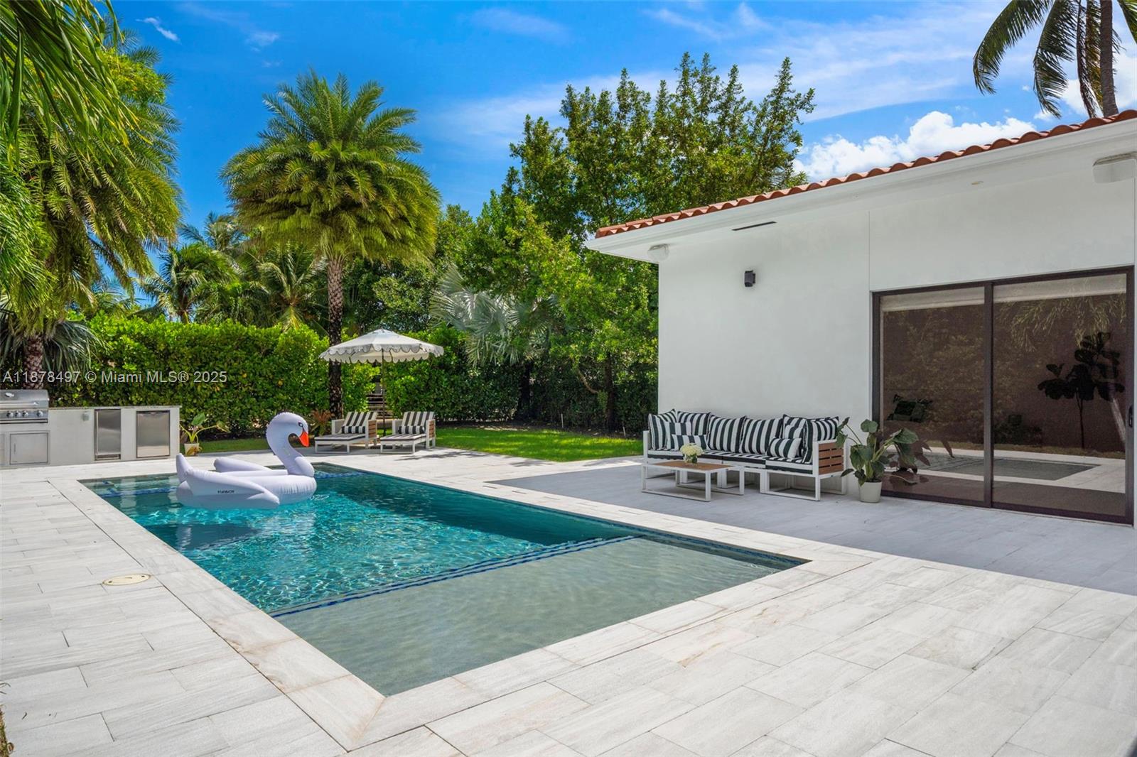 8033 Noremac Ave Miami Beach, FL 33141