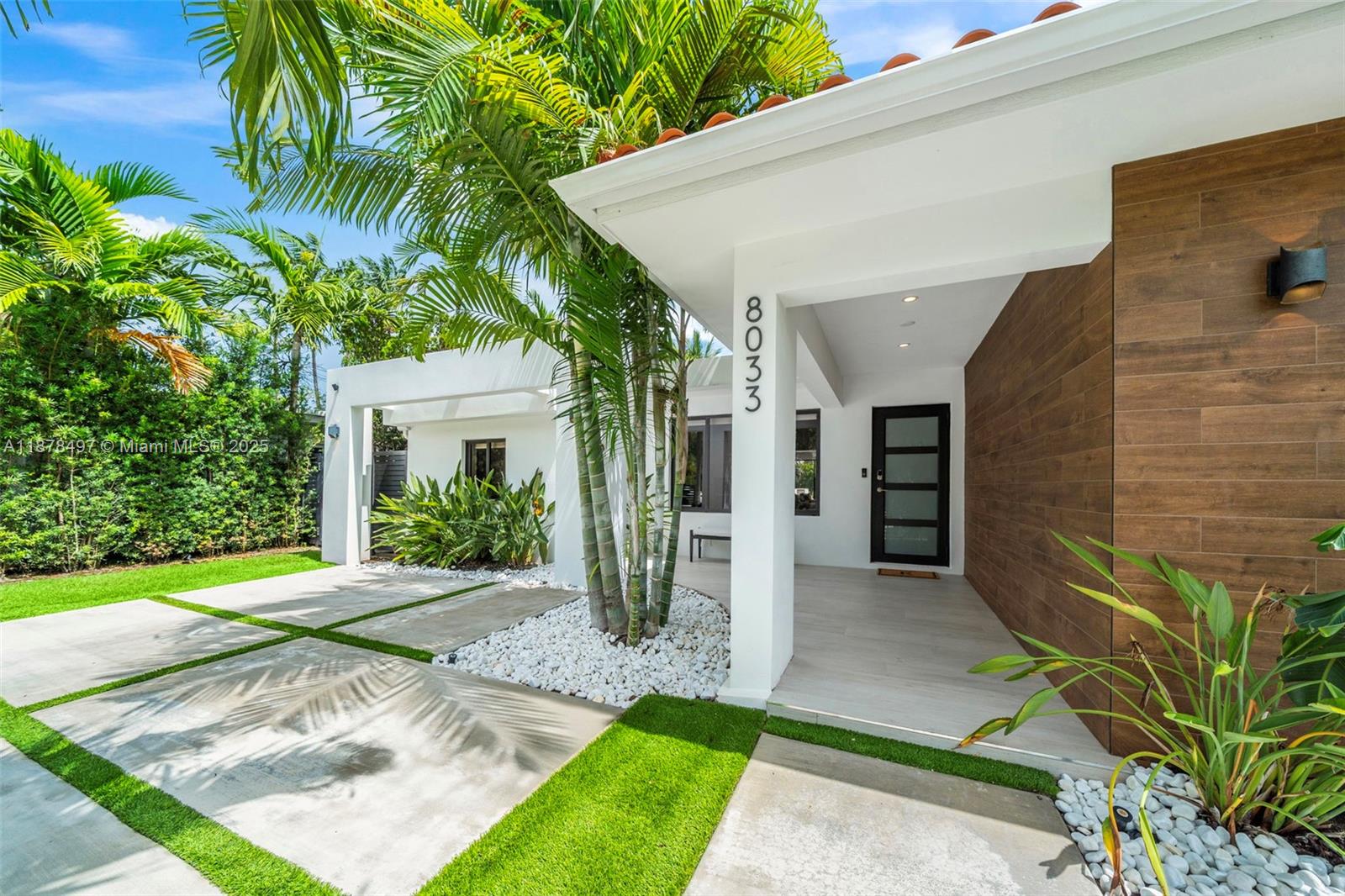 8033 Noremac Ave Miami Beach, FL 33141