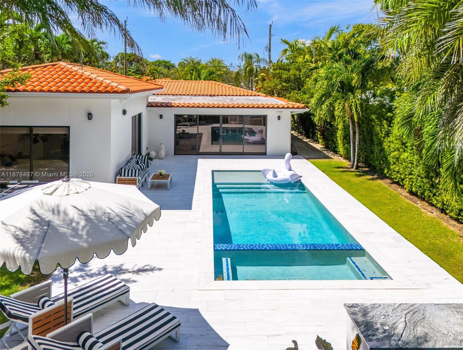 8033 Noremac Ave Miami Beach, FL 33141