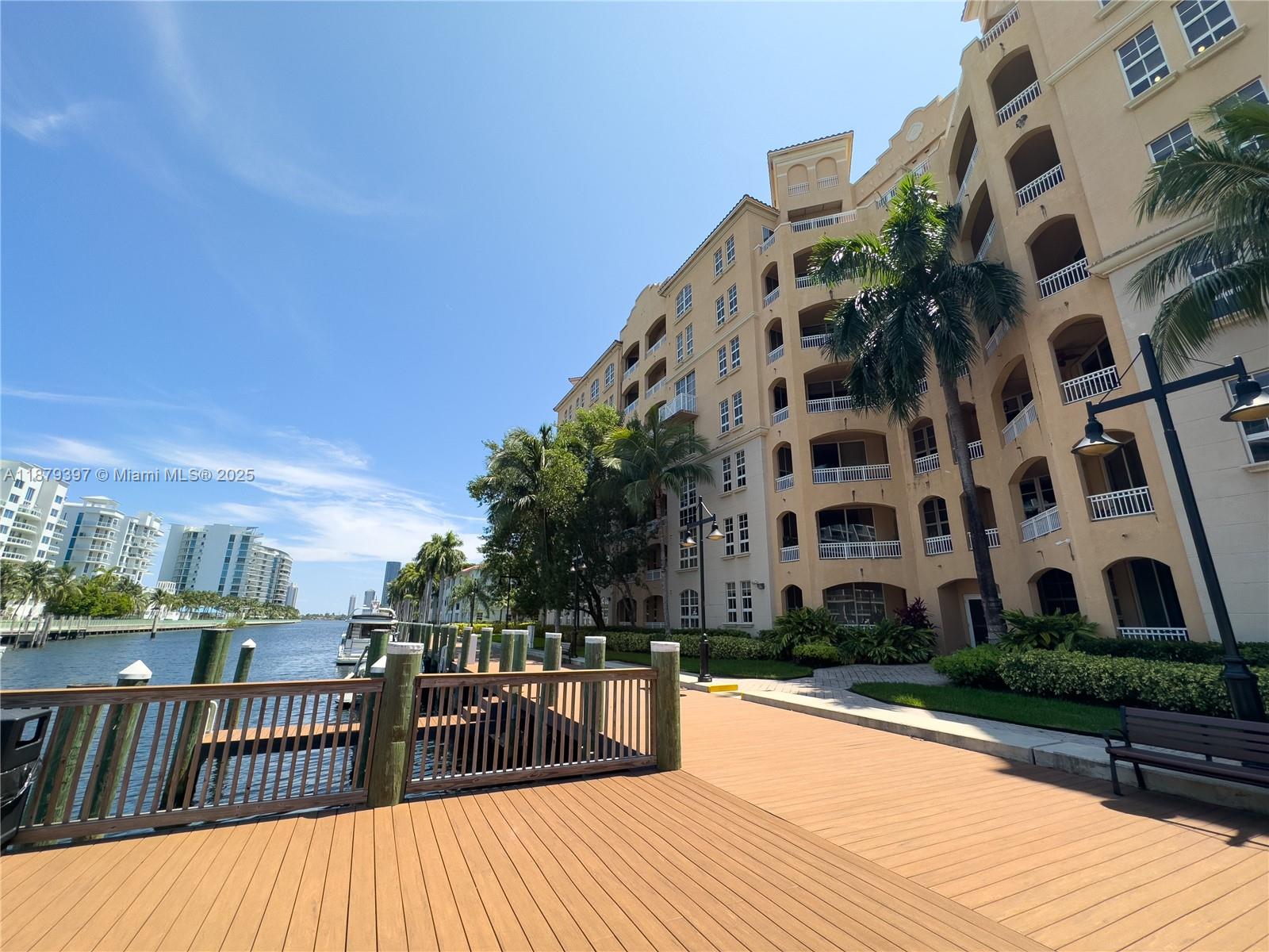 image Alaqua Condo11