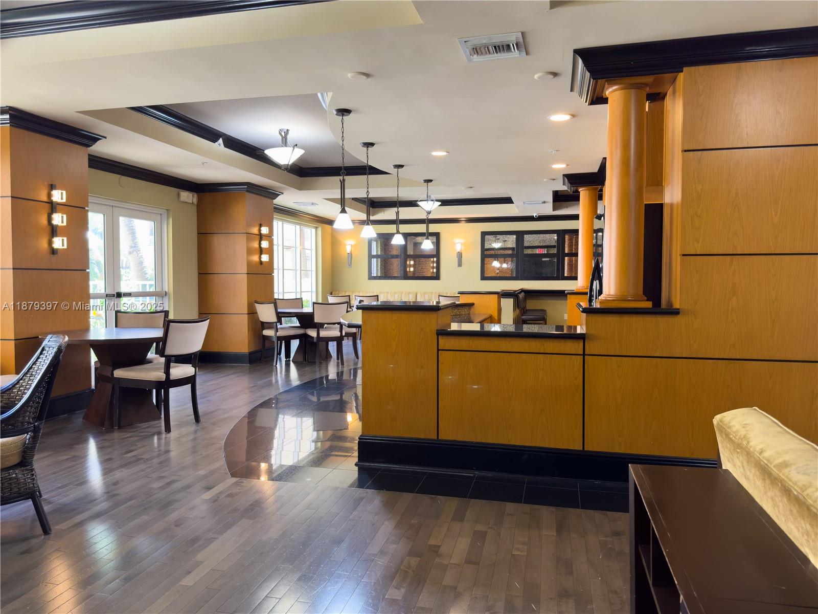 image Alaqua Condo14