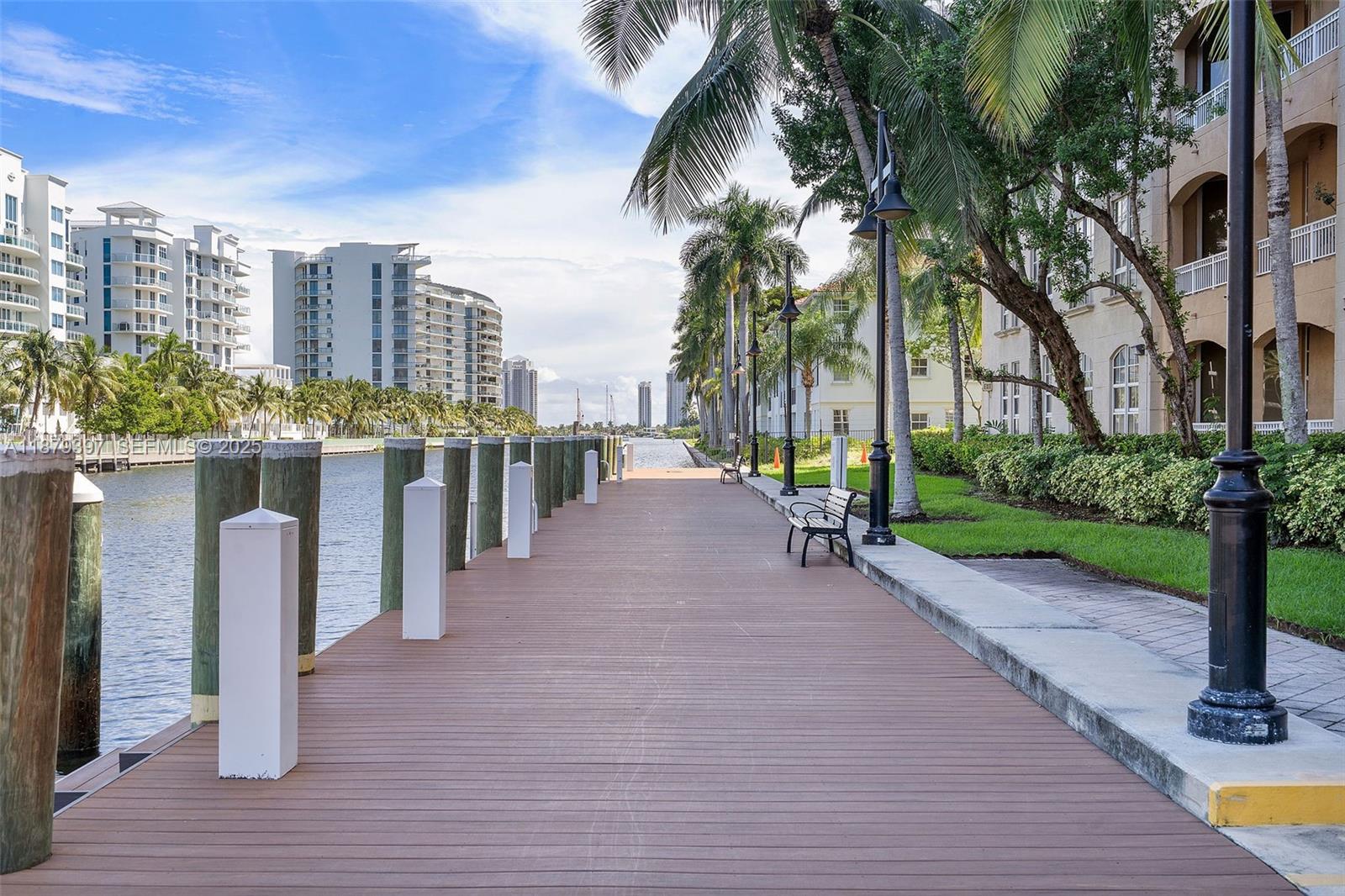 image Alaqua Condo20