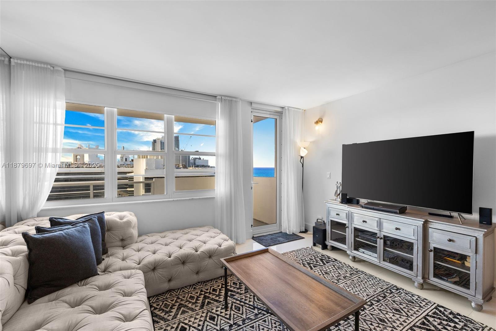 100 Lincoln Rd #1523/1525 Miami Beach, FL 33139