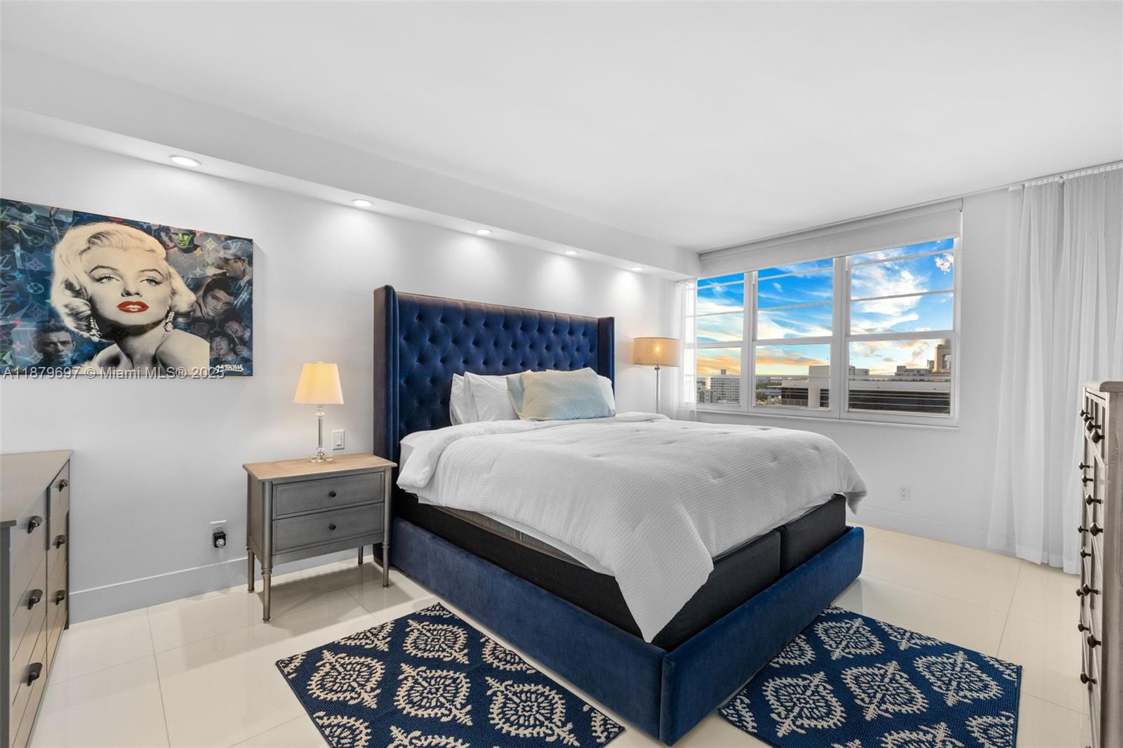 100 Lincoln Rd #1523/1525 Miami Beach, FL 33139