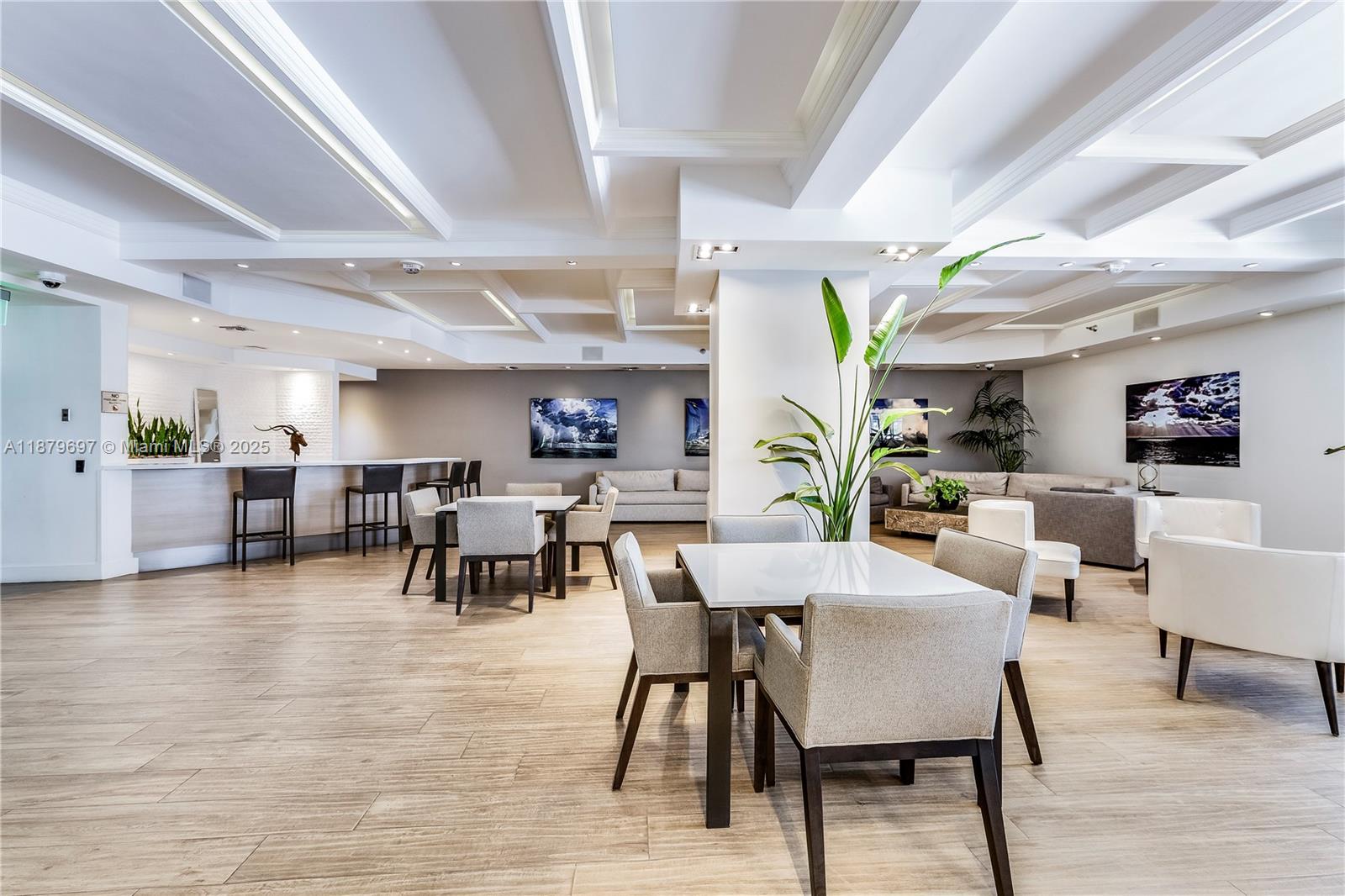 100 Lincoln Rd #1523/1525 Miami Beach, FL 33139