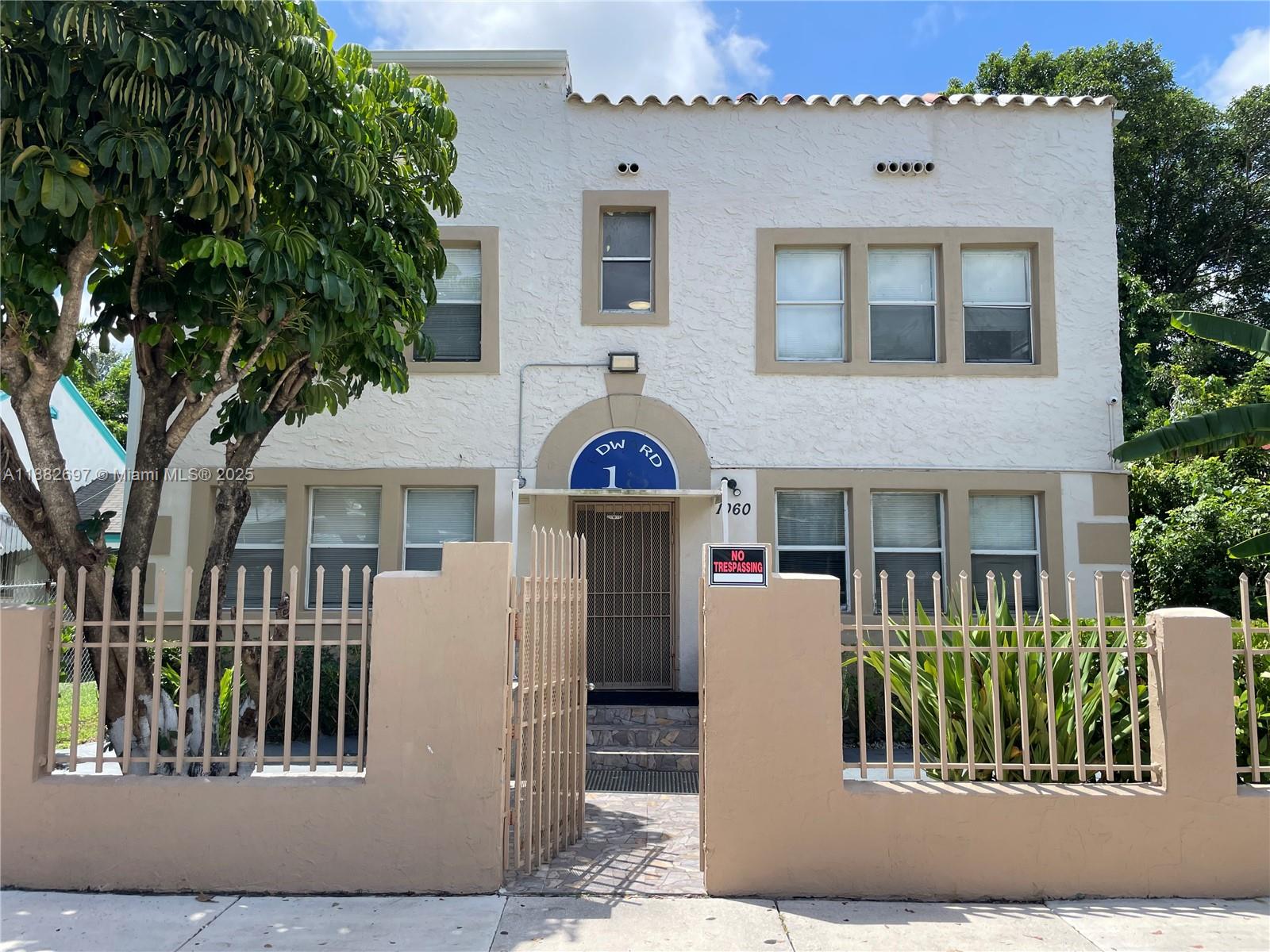 1060 NW 47th St #5