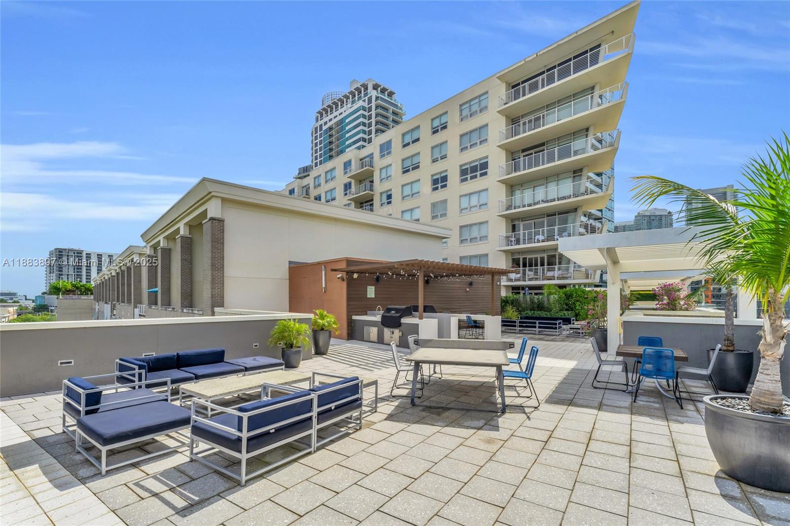 image Midblock Miami27