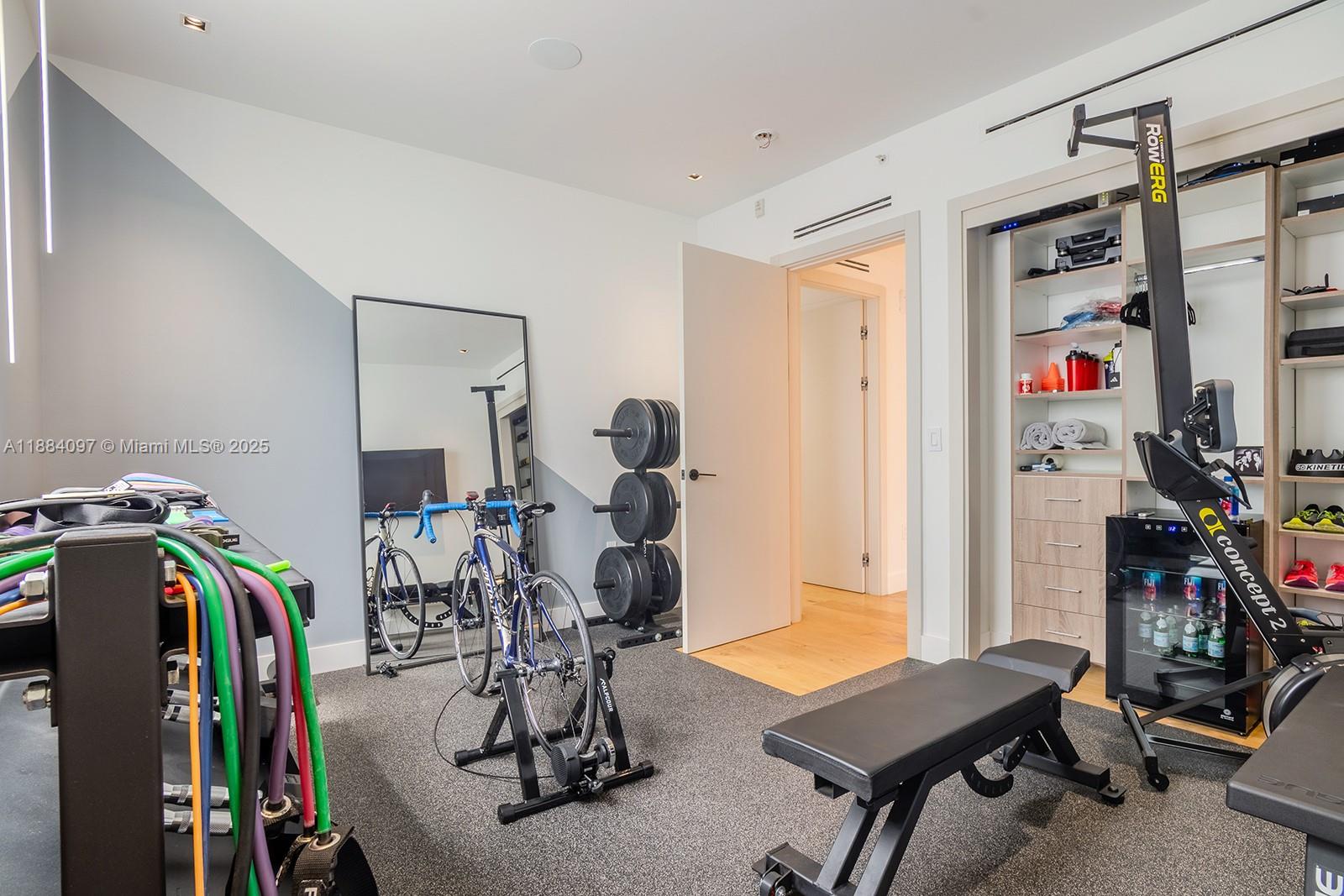 350 Meridian Ave #PH Miami Beach, FL 33139 350 Meridian Ave #PH Miami Beach, FL 33139