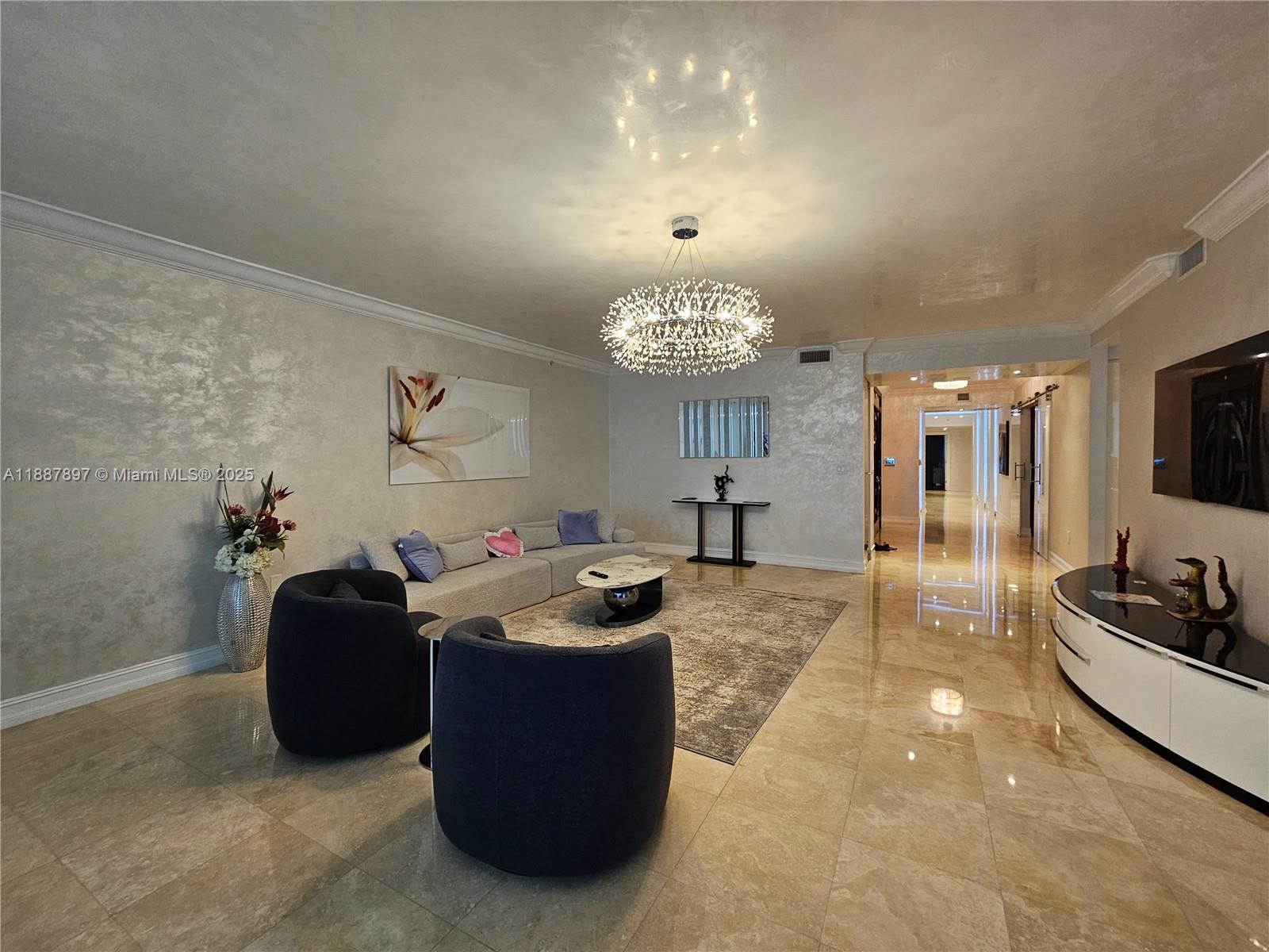 image The Peninsula21