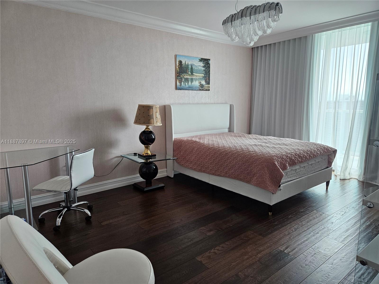 image The Peninsula28