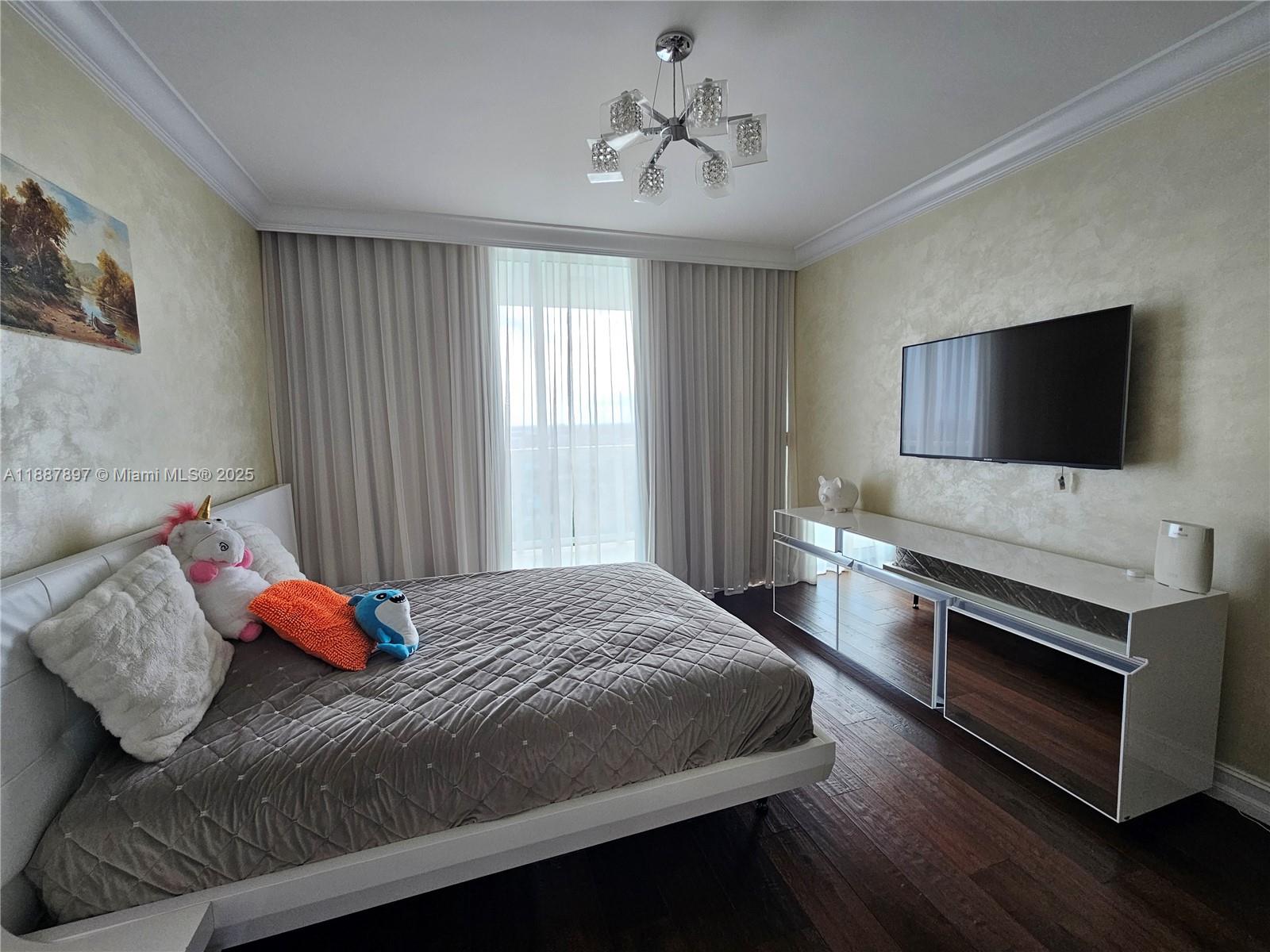 image The Peninsula33