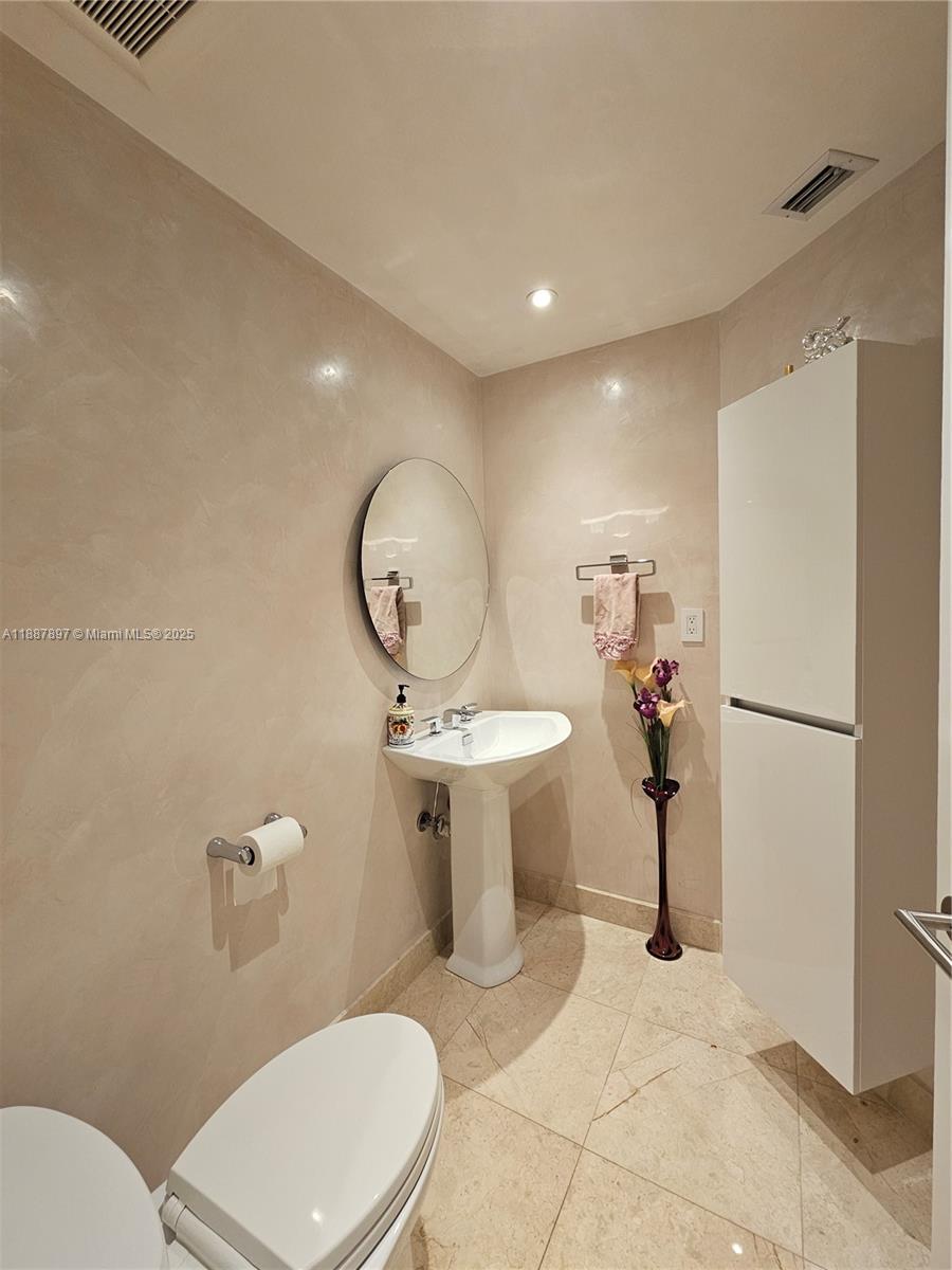 image The Peninsula40