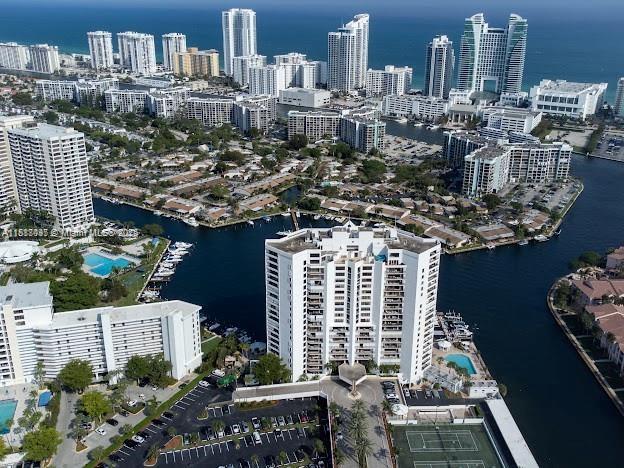 300 Three Iss Blvd #709