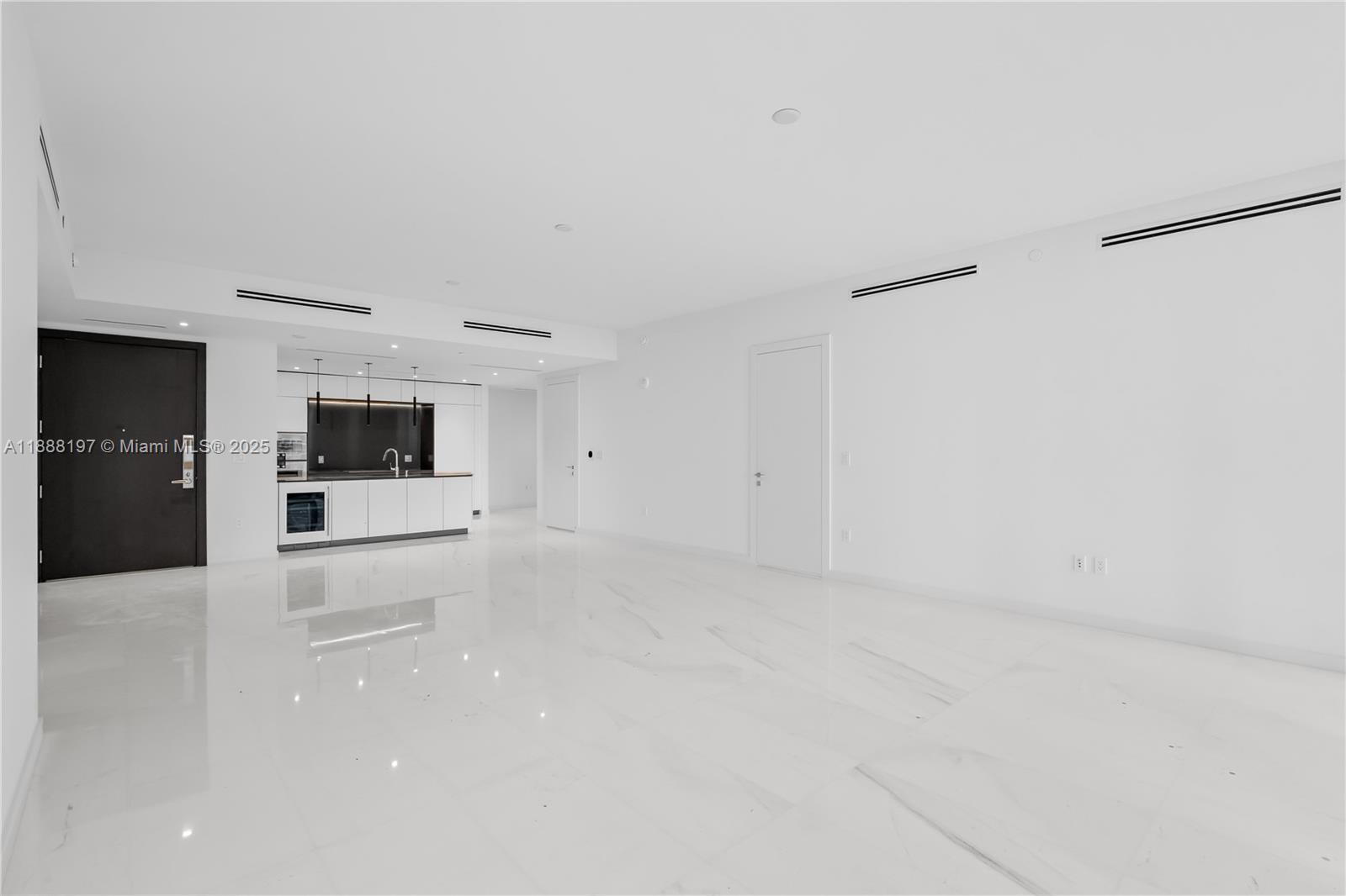 image Aston Martin Residences12