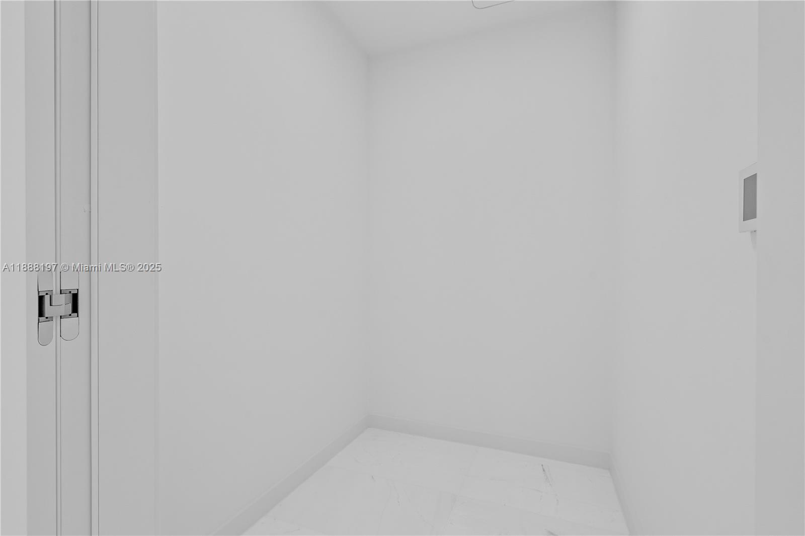 image Aston Martin Residences19