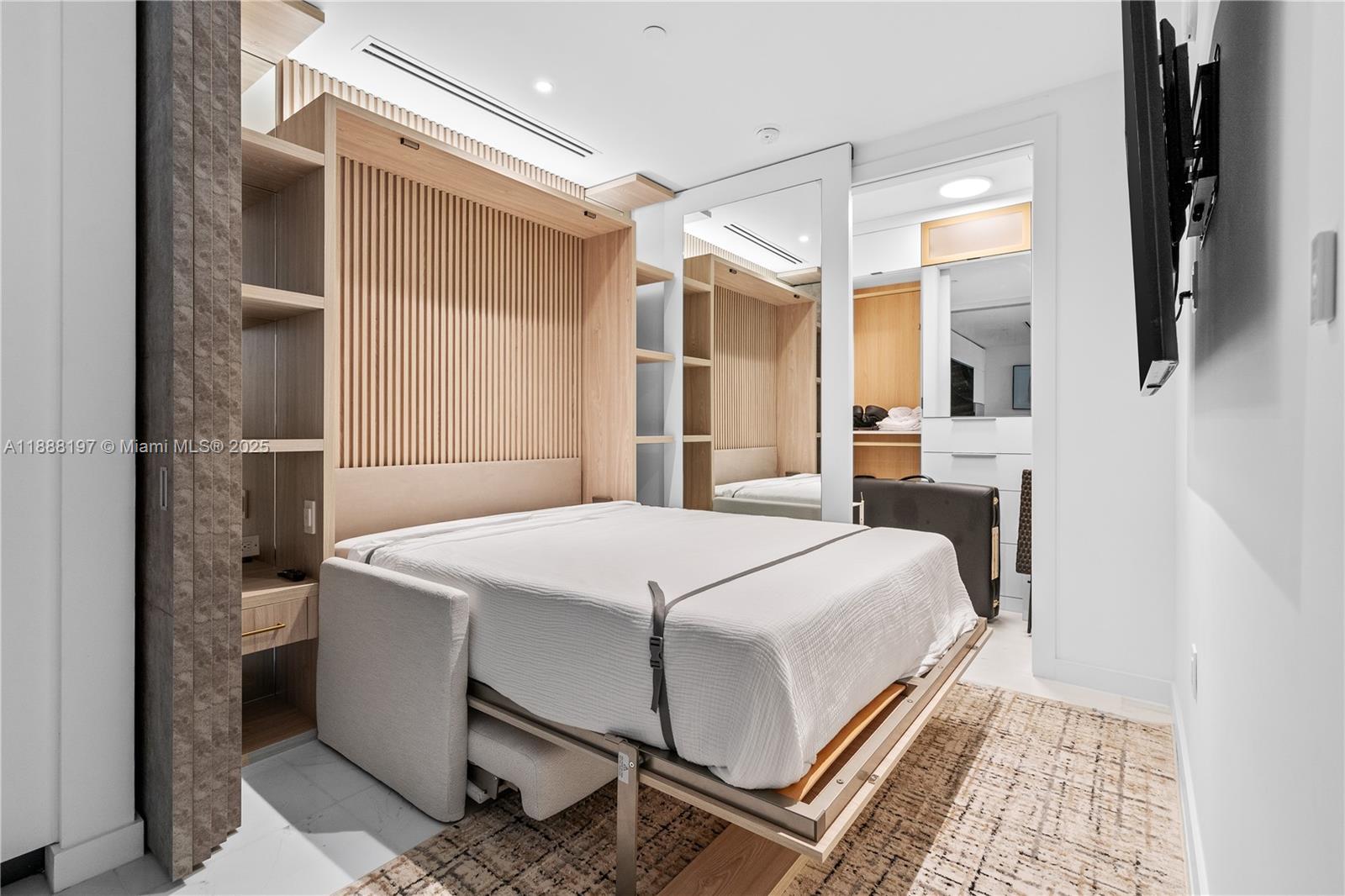 image Aston Martin Residences8