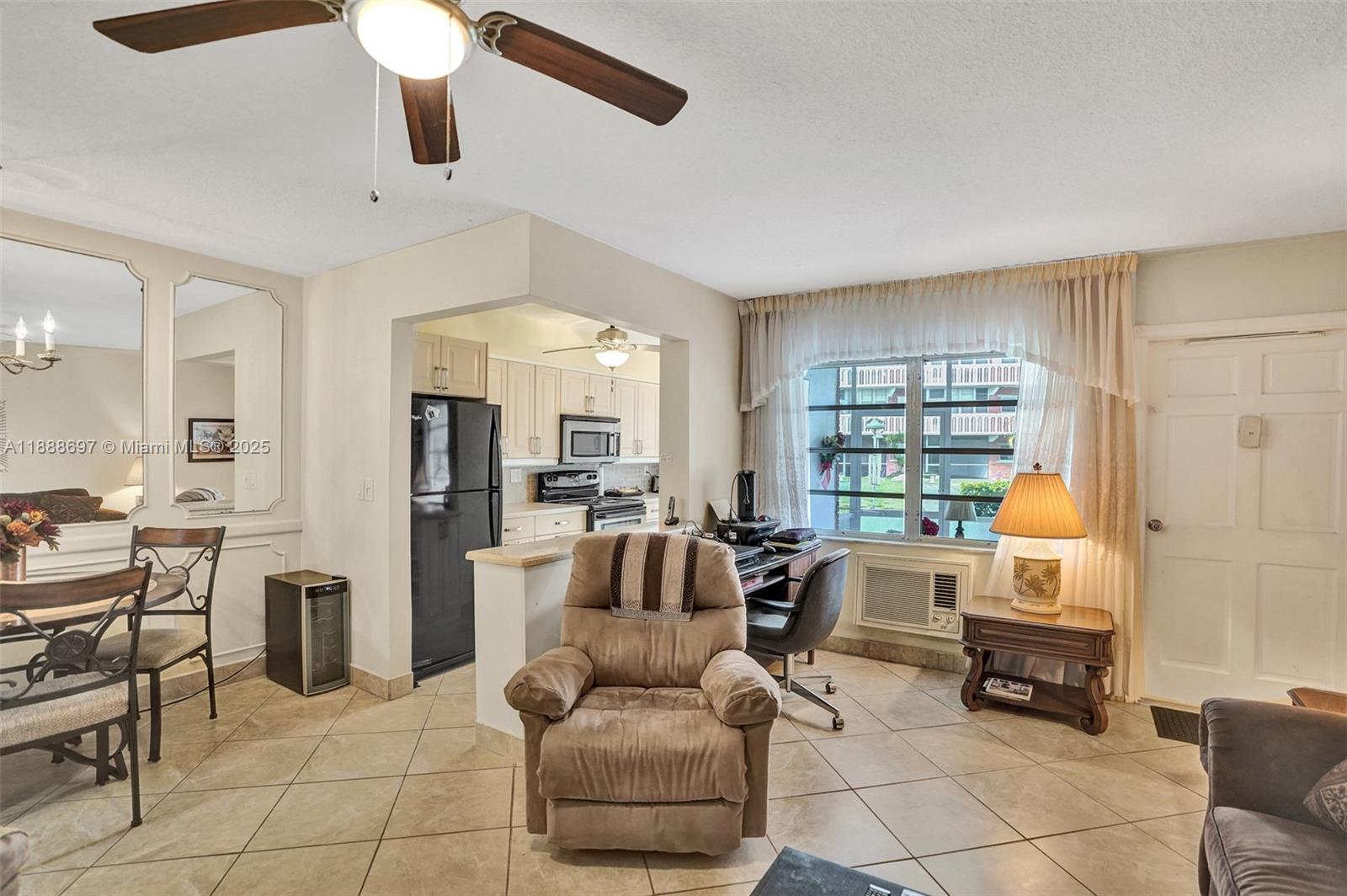 141 NE 10th Ave #27A