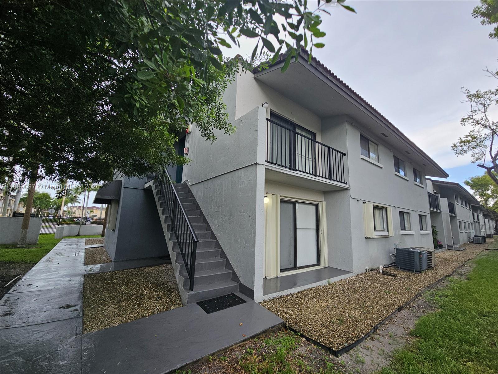 6901 NW 179th St #212