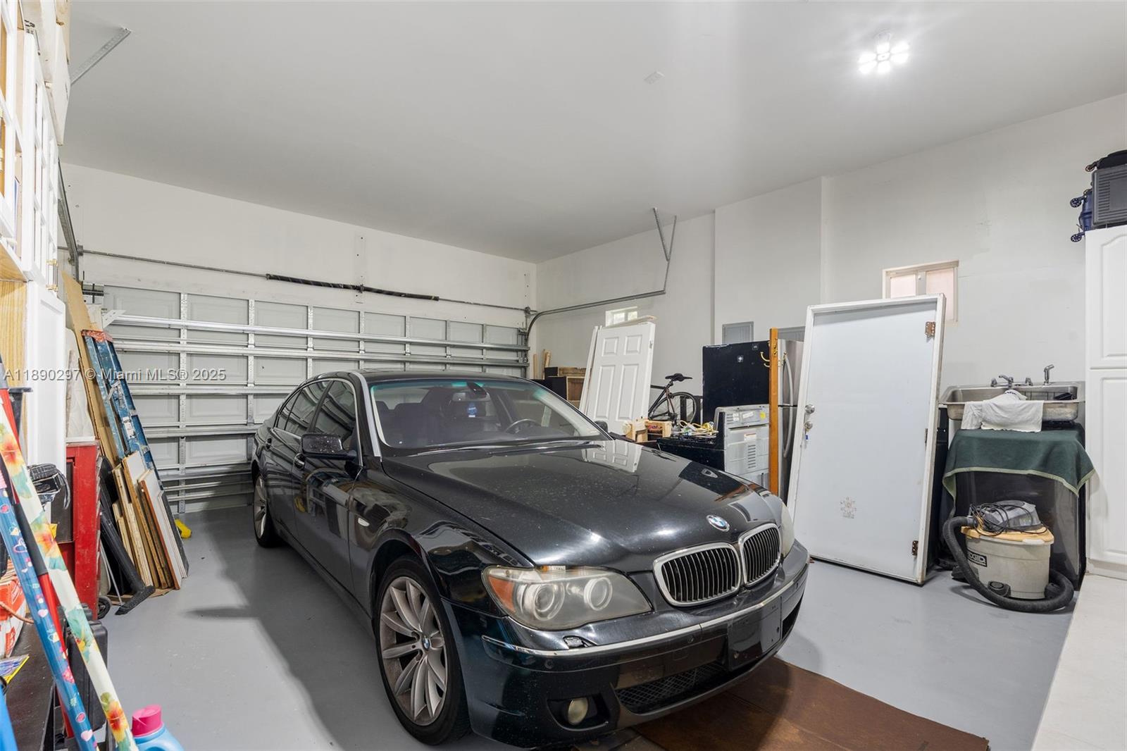 11811 SW 82th Rd Miami, FL 33156 11811 SW 82th Rd Miami, FL 33156