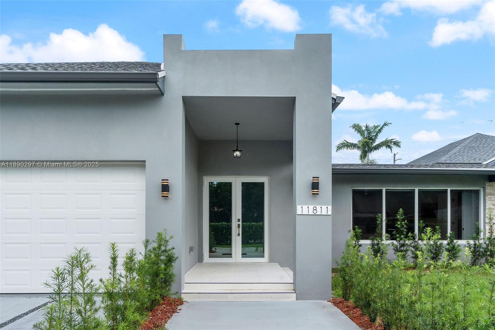 11811 SW 82th Rd Miami, FL 33156 11811 SW 82th Rd Miami, FL 33156