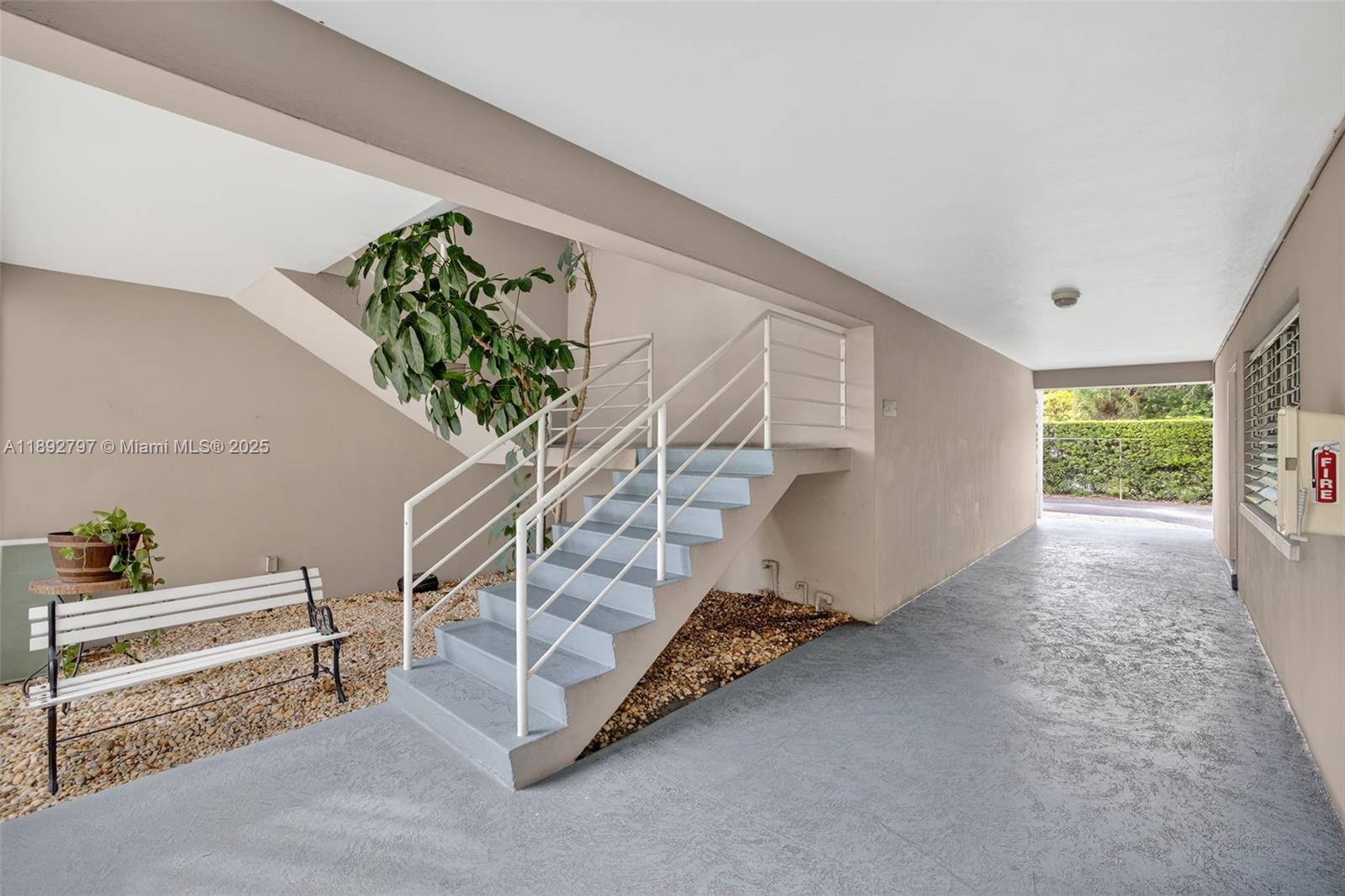 900 SW 12th St #305 Fort Lauderdale, FL 33315 900 SW 12th St #305 Fort Lauderdale, FL 33315