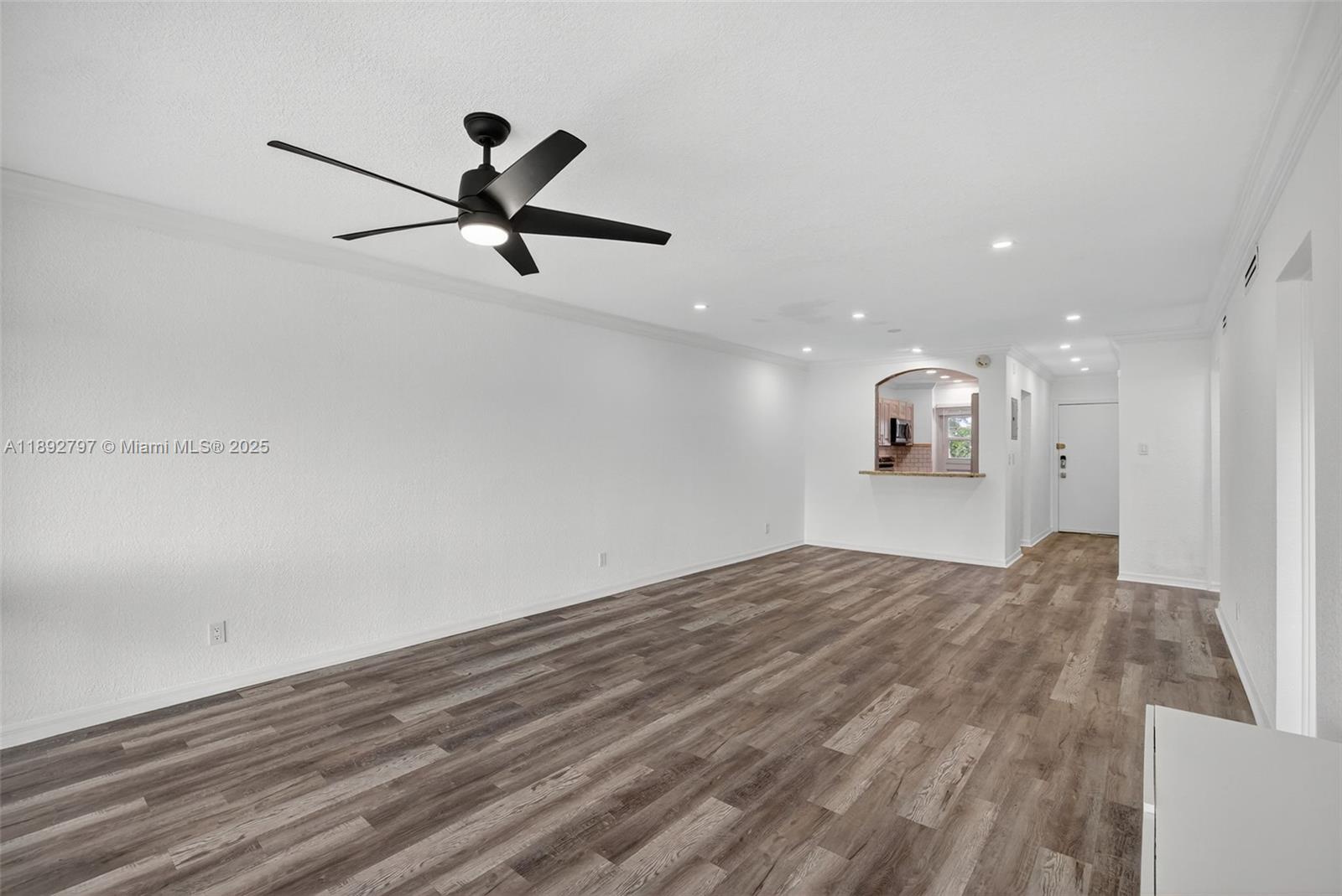 900 SW 12th St #305 Fort Lauderdale, FL 33315 900 SW 12th St #305 Fort Lauderdale, FL 33315