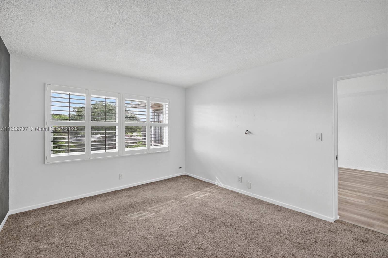 900 SW 12th St #305 Fort Lauderdale, FL 33315 900 SW 12th St #305 Fort Lauderdale, FL 33315