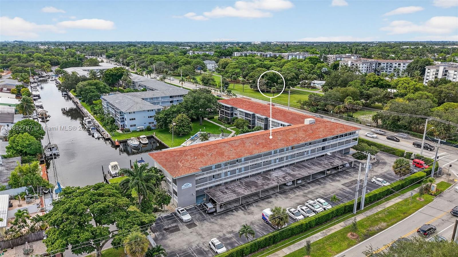 900 SW 12th St #305 Fort Lauderdale, FL 33315 900 SW 12th St #305 Fort Lauderdale, FL 33315