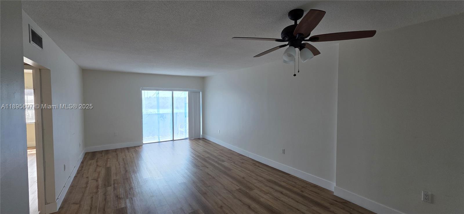 400 Kings Pt Dr #505