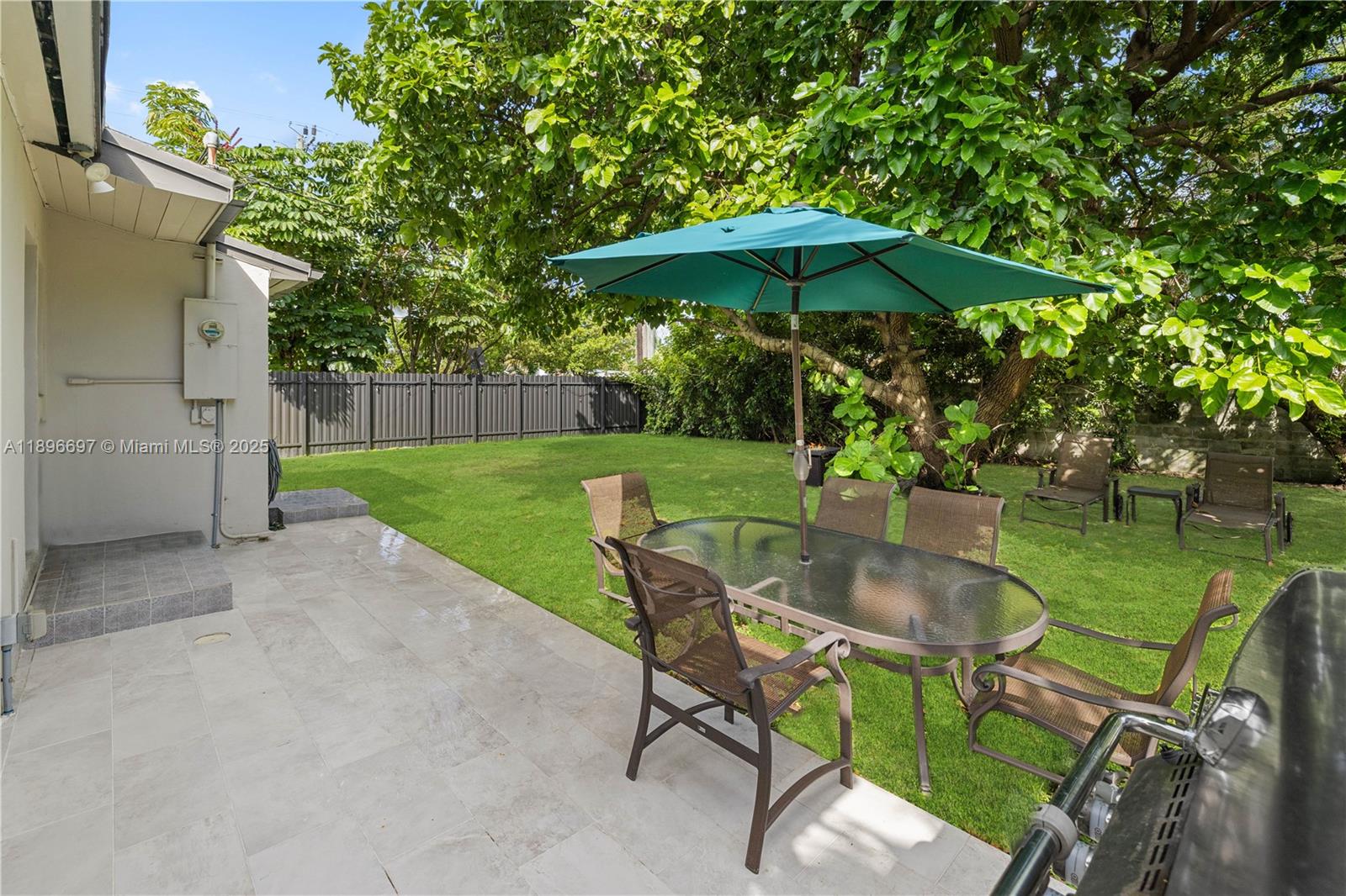 6395 SW 41st St South Miami, FL 33155