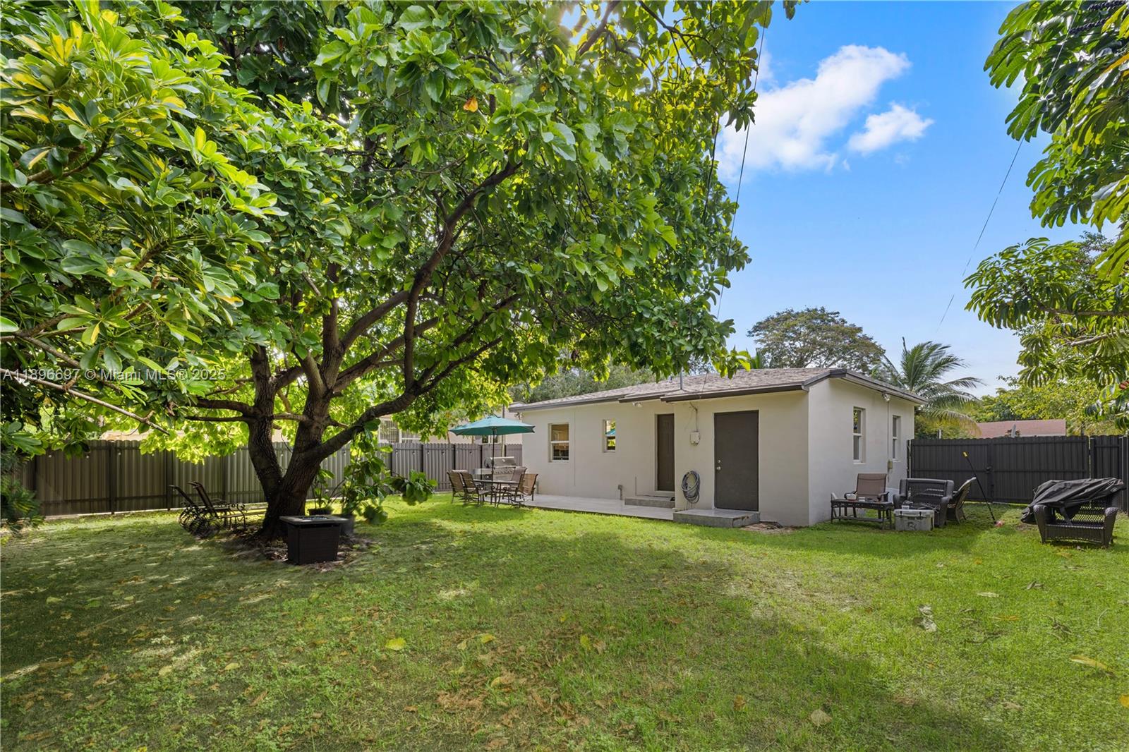 6395 SW 41st St South Miami, FL 33155