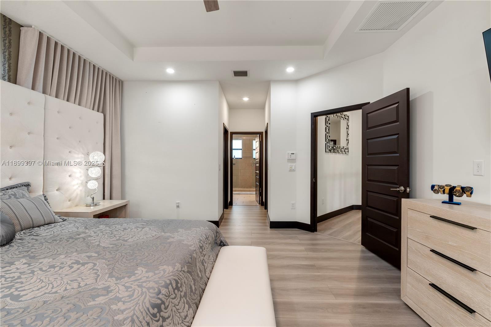 8975 NW 161st Ter Miami Lakes, FL 33018