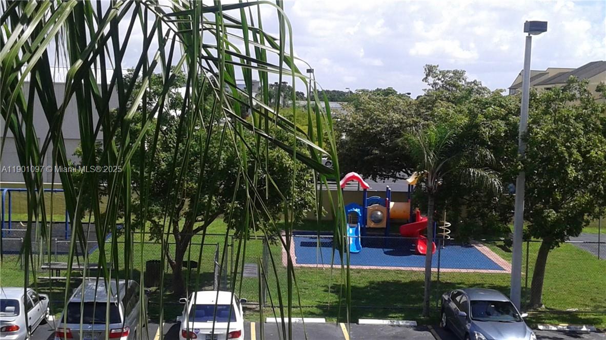 10801 SW 109th Ct #D301