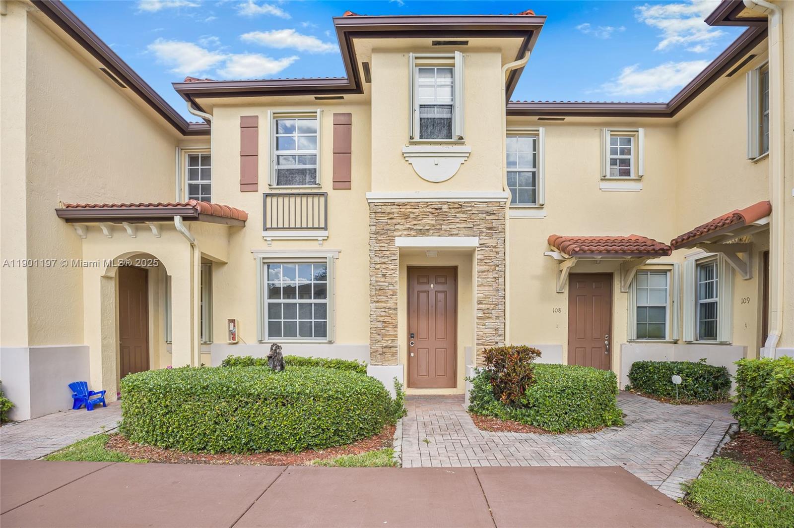 1490 NE 33rd Ave #107-13