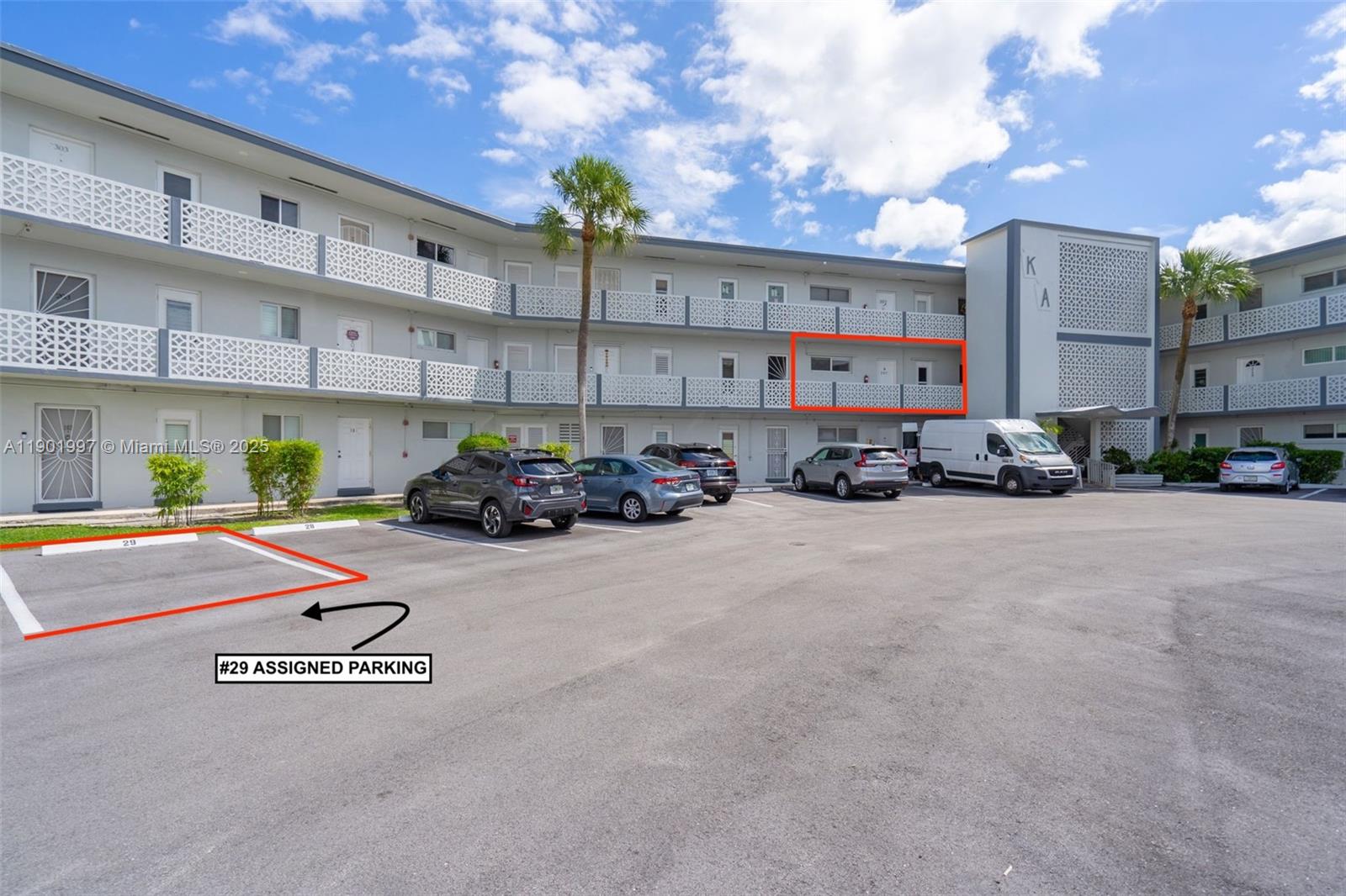 13105 Ixora Ct #207 North Miami, FL 33181