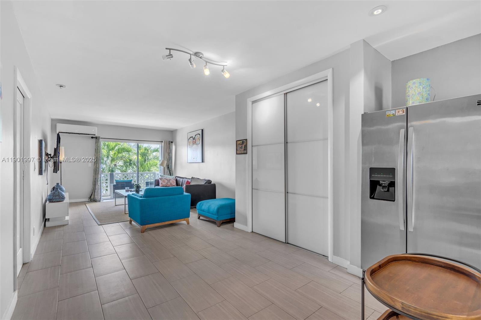 13105 Ixora Ct #207 North Miami, FL 33181